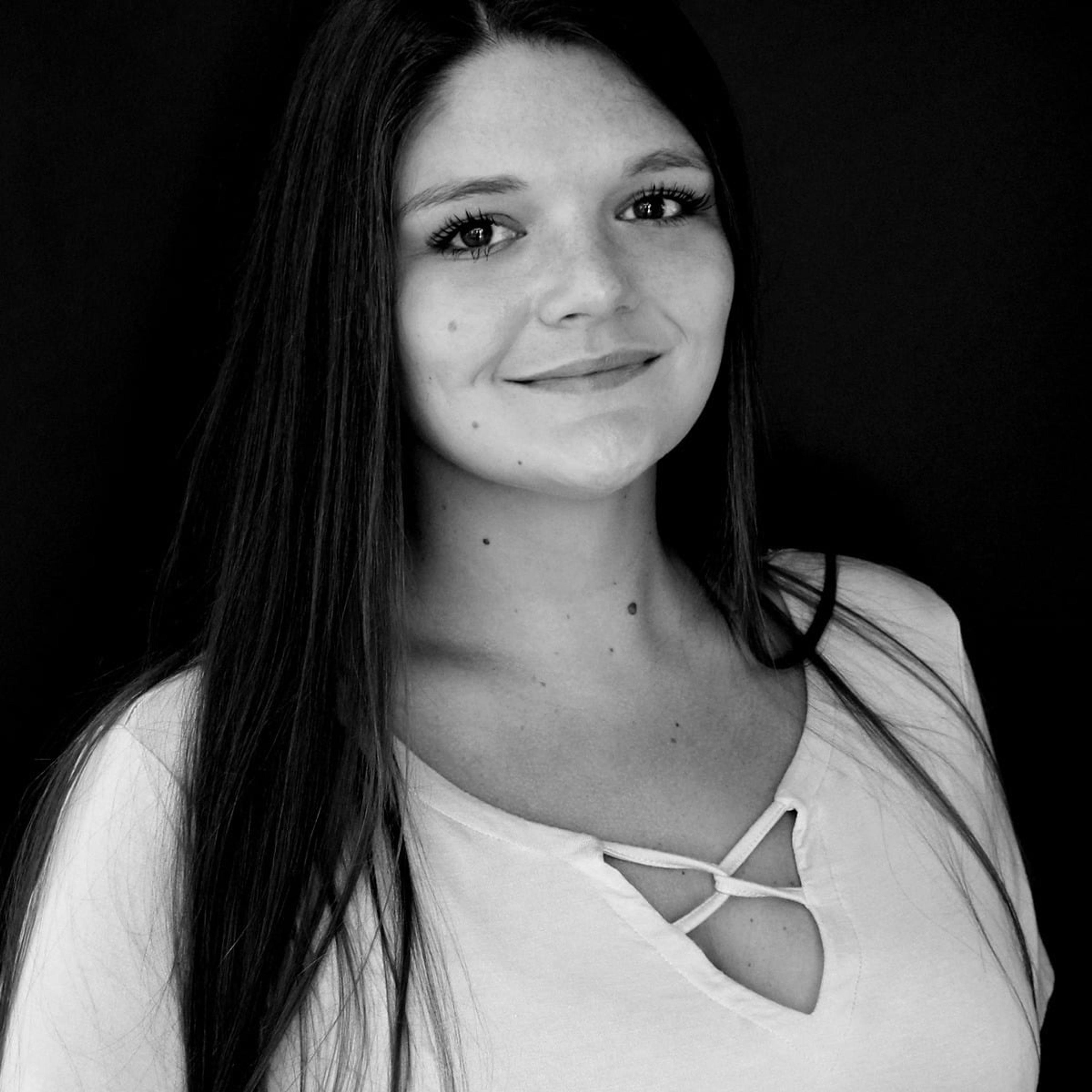 Maeva Riba