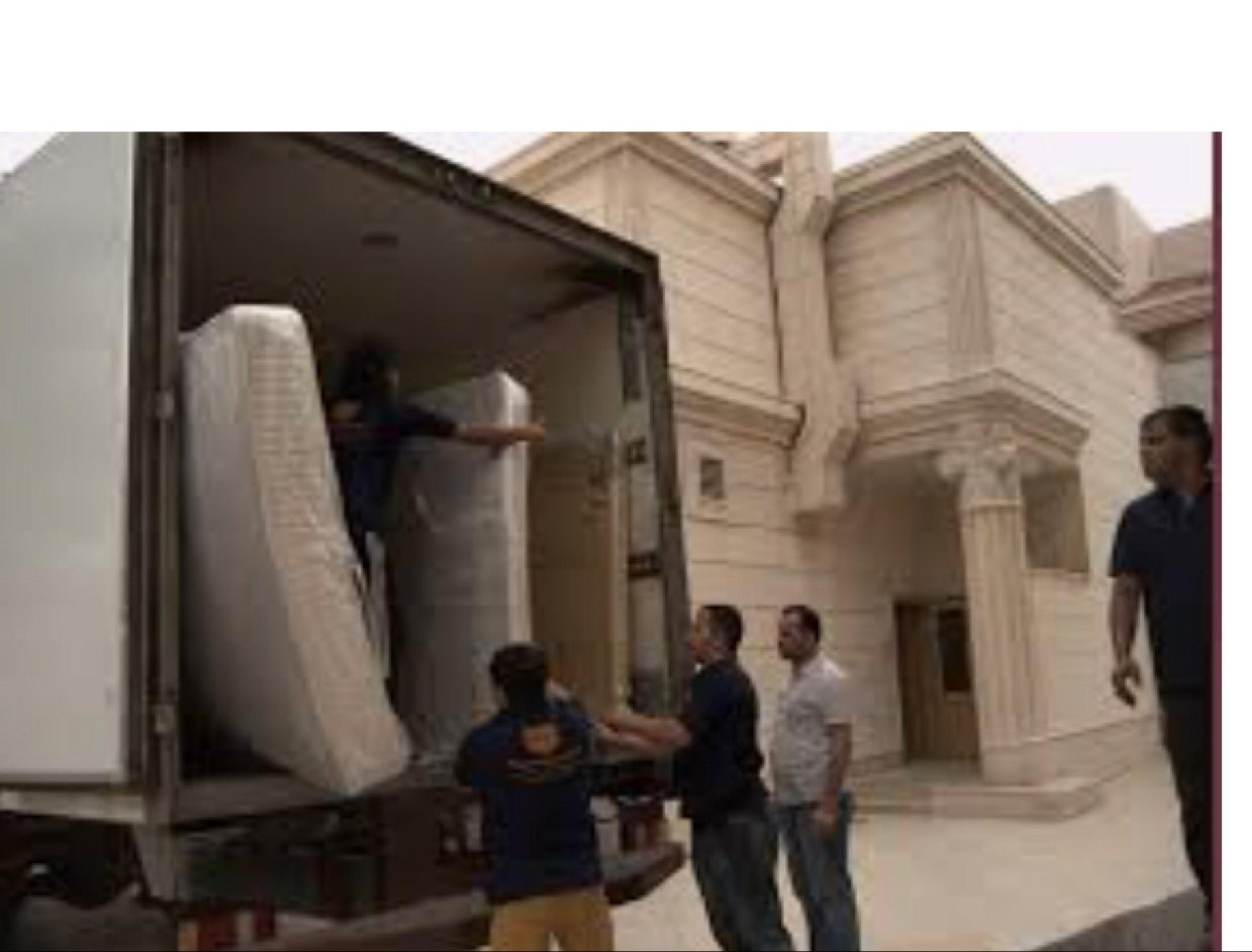 العربيه لنقل الاثاث وتنظيف المنازل