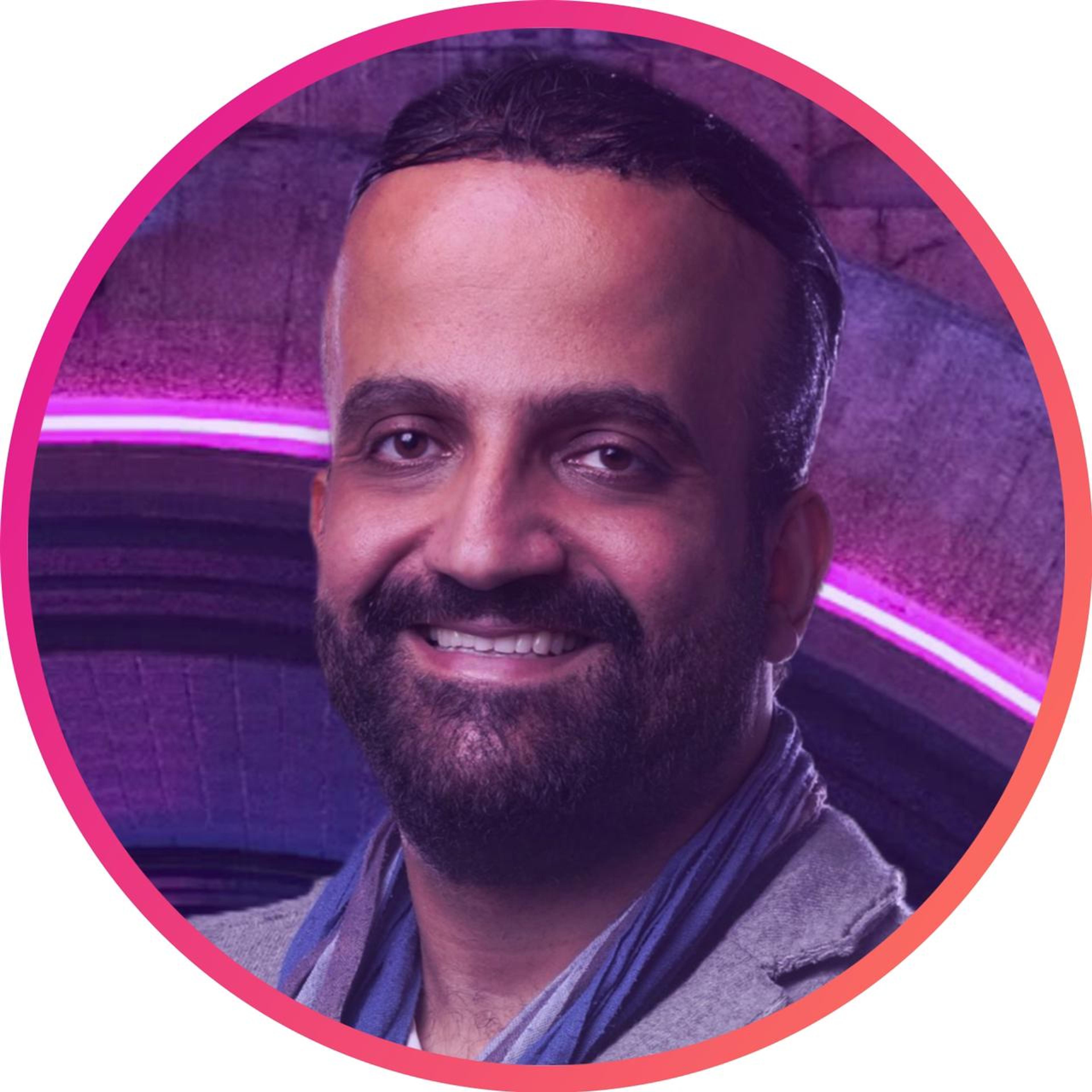 خالد عبد المنعم كامل