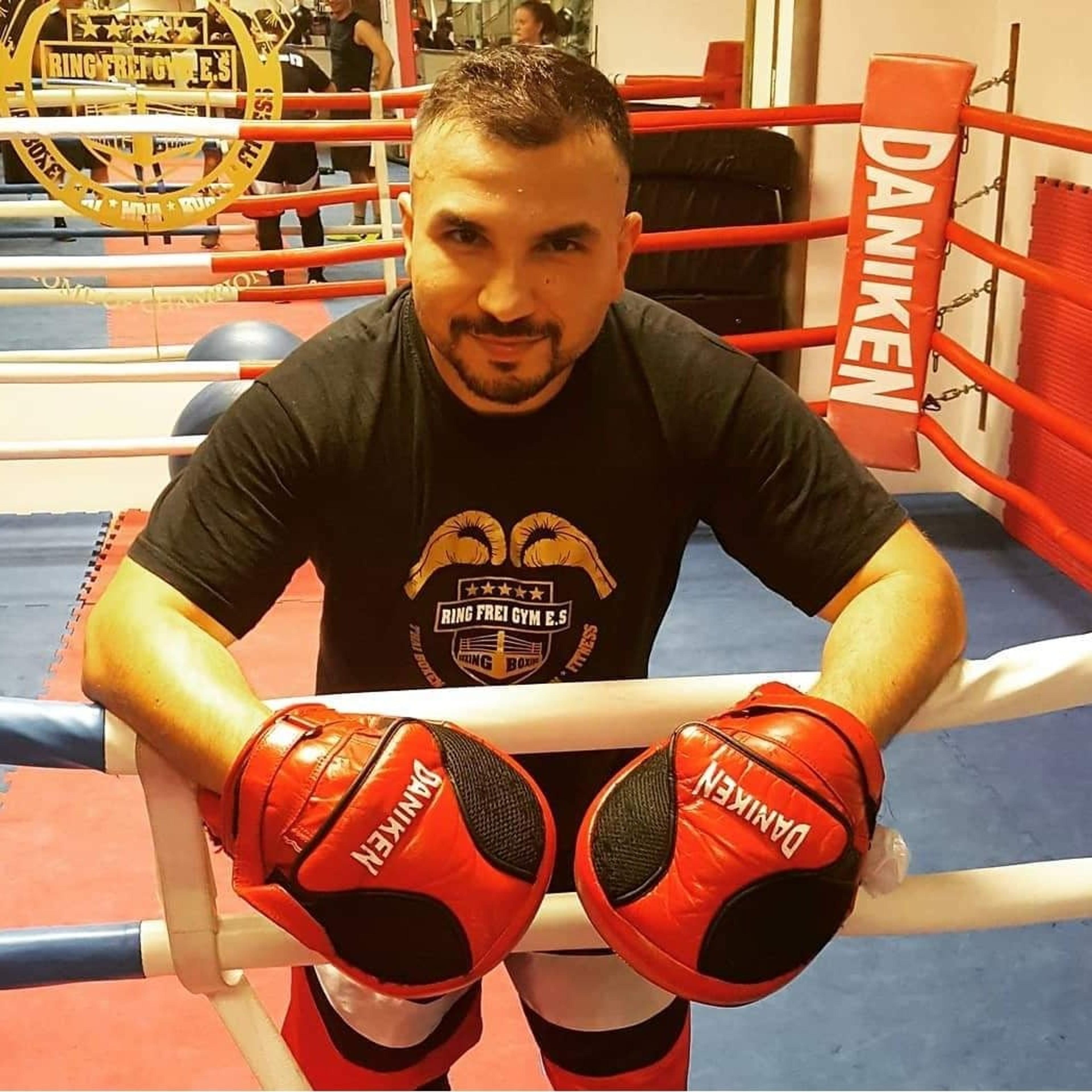 Halil Kan