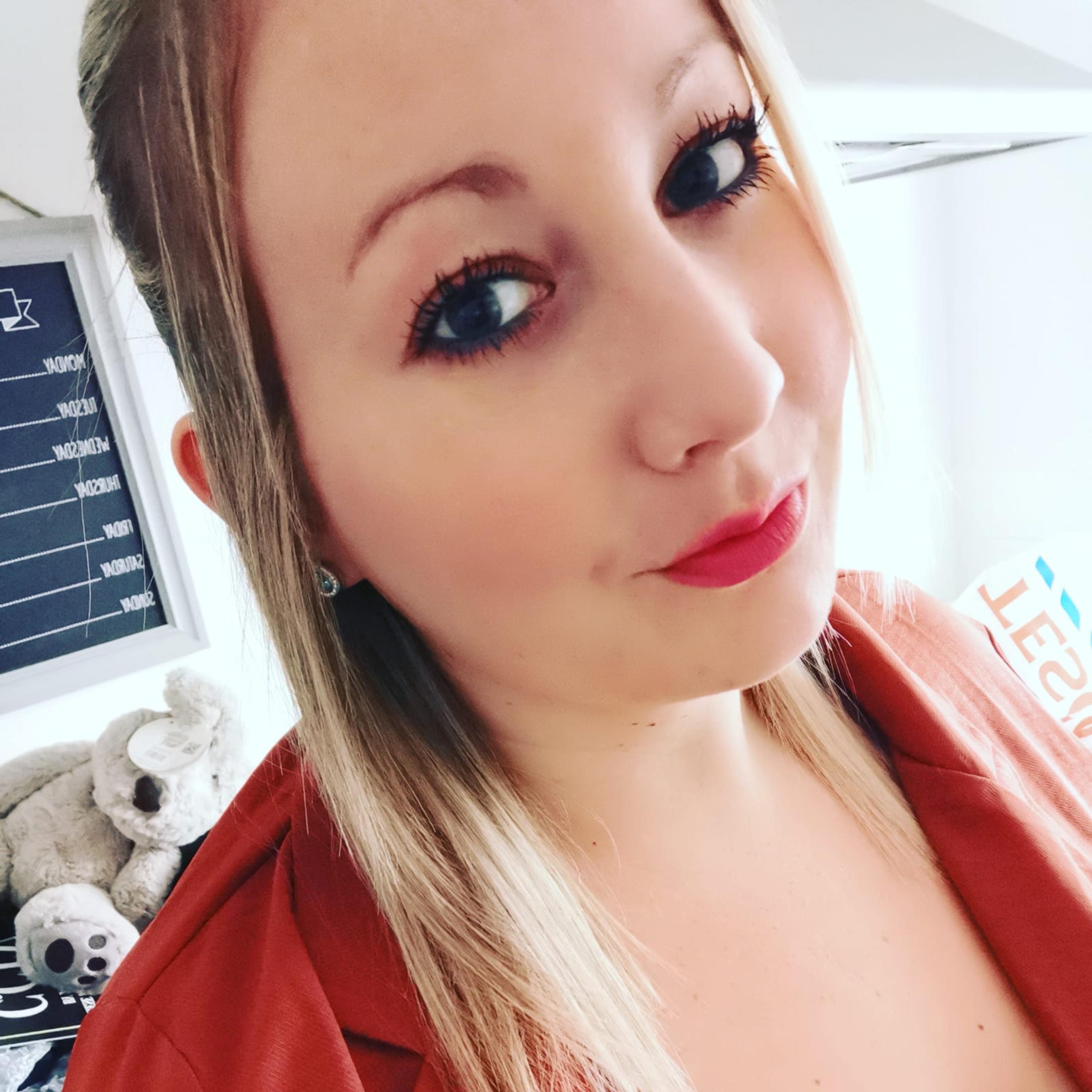 Kirsty Strange
