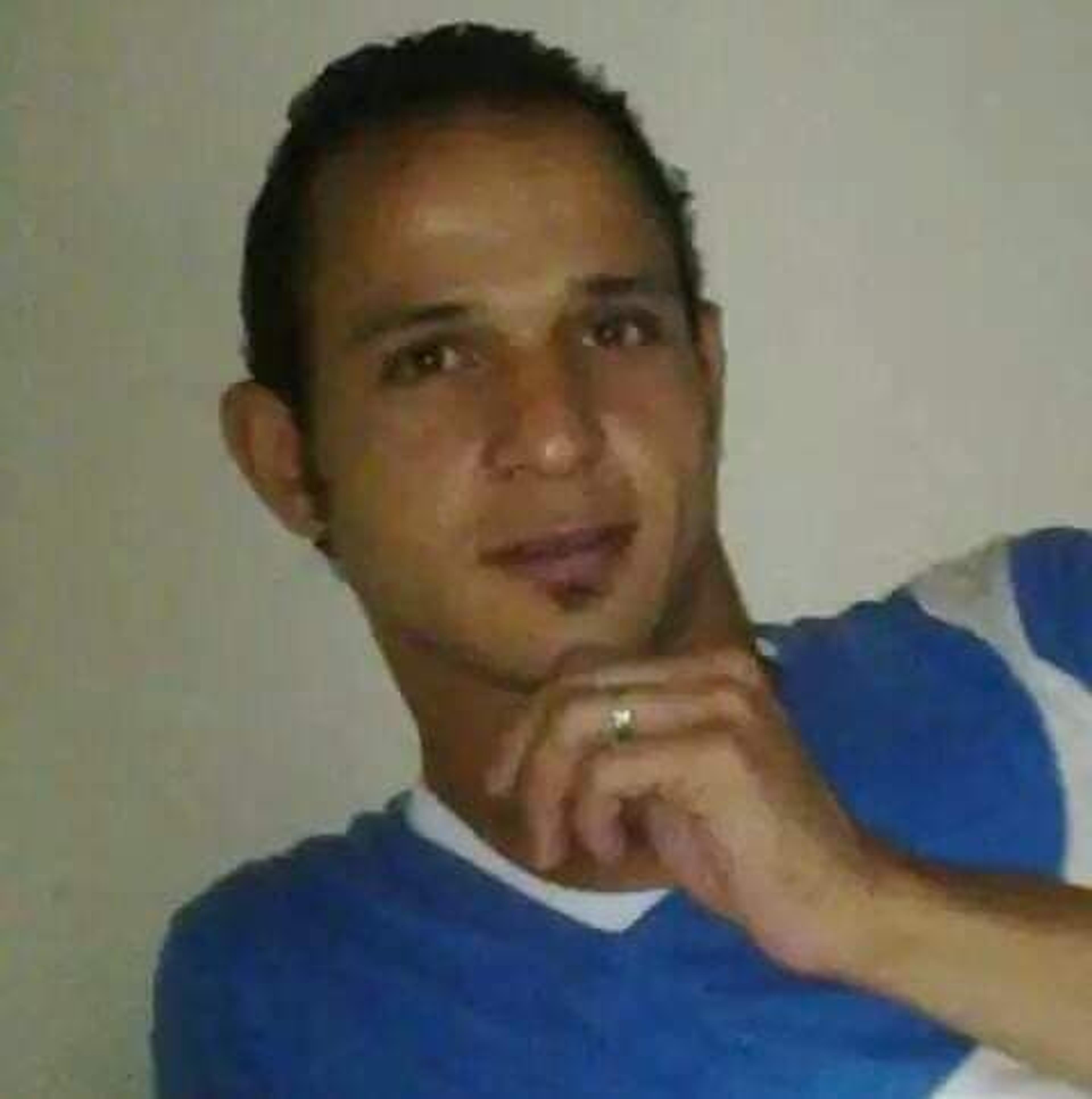 عزة الرشيدي