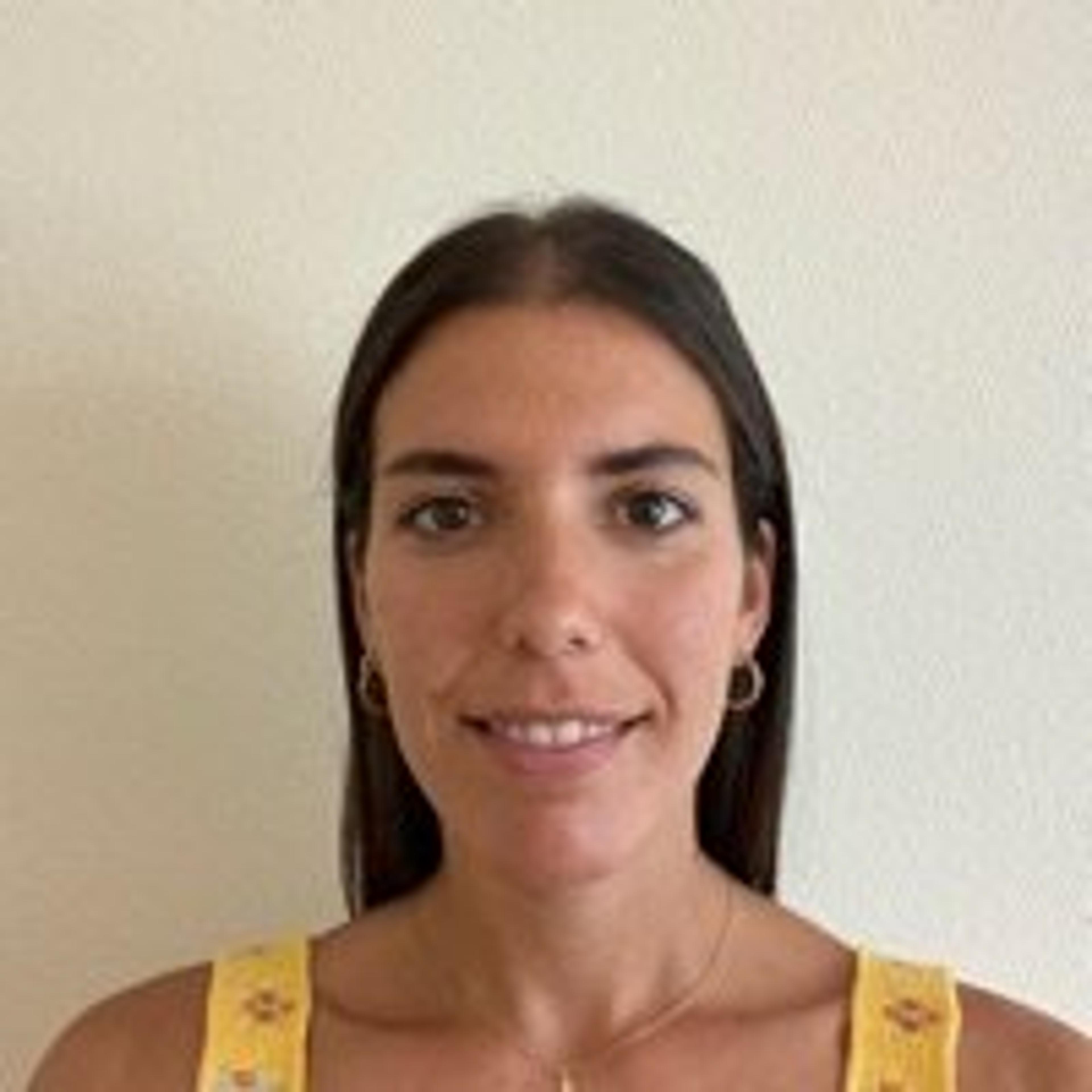 Claudia Codorniu Encarnación