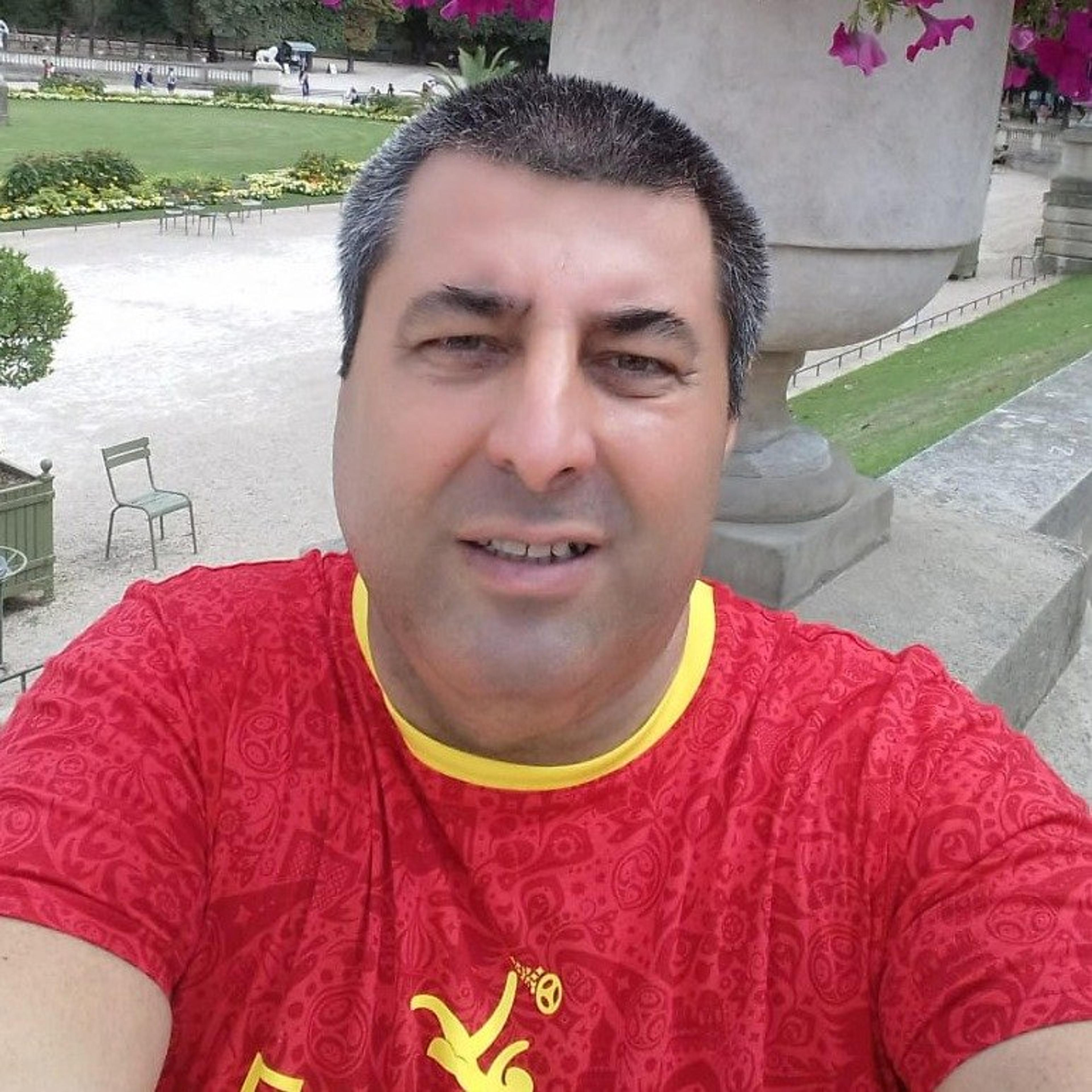 Loredan Bucur