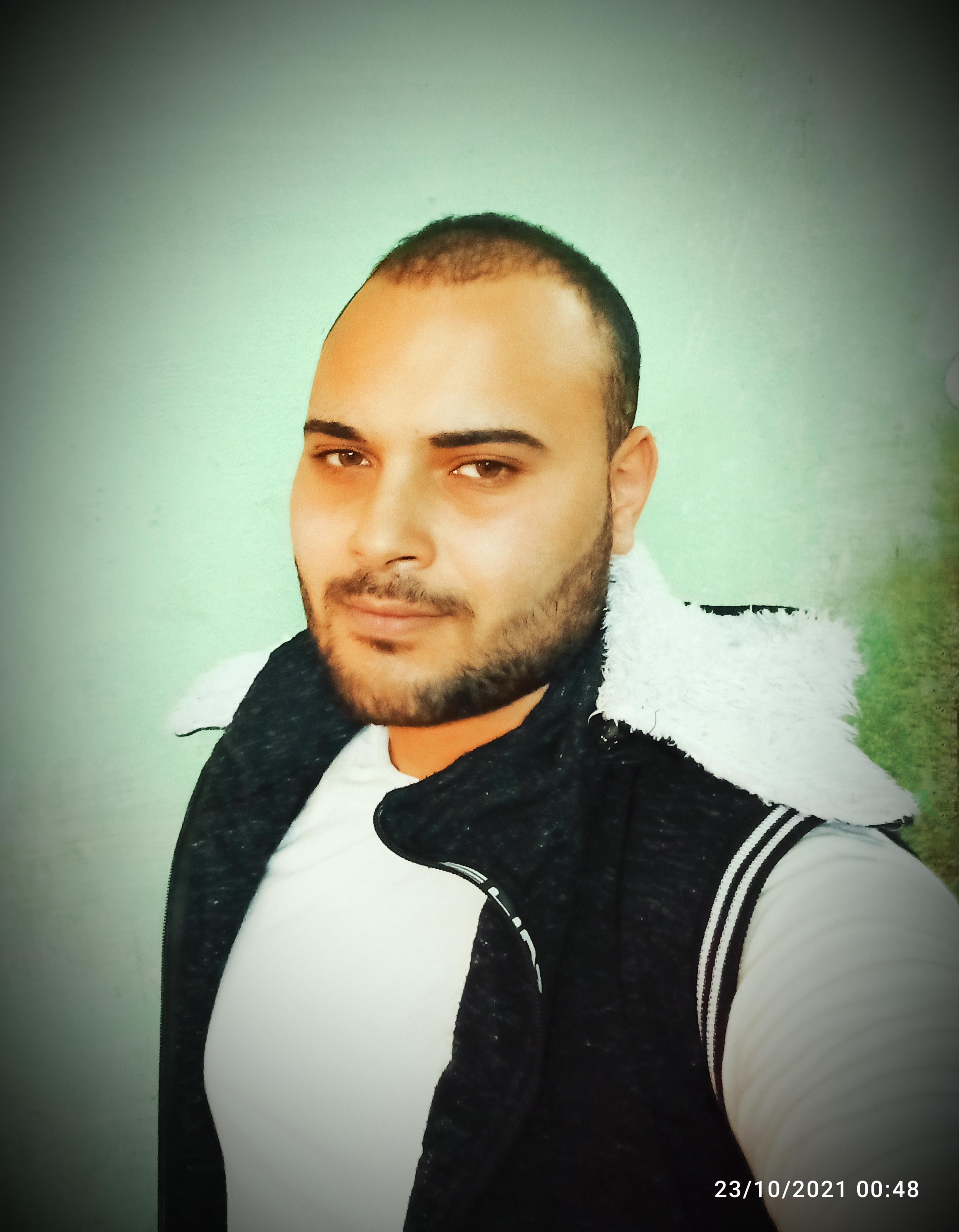محمد يونس