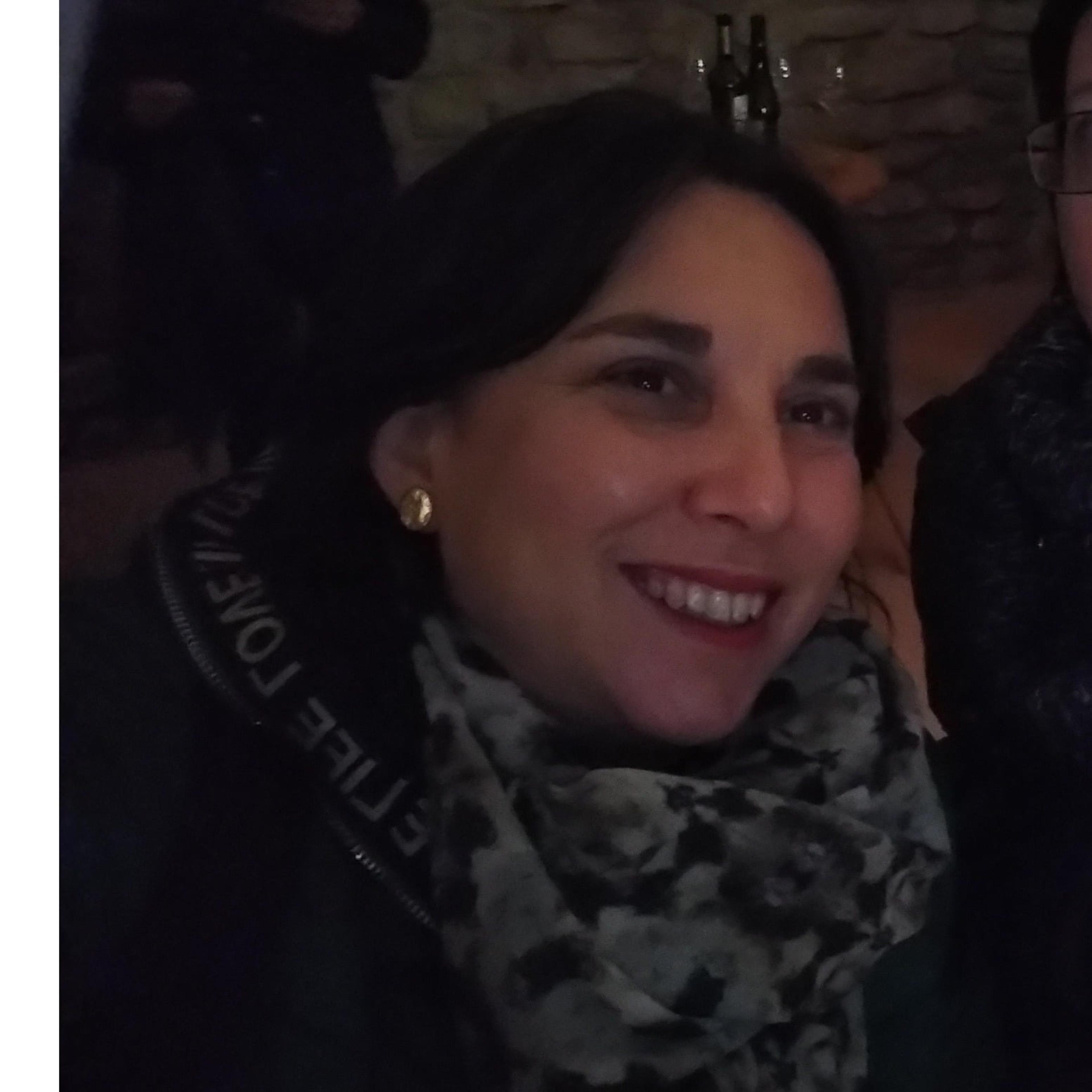 Azucena Vallecillo