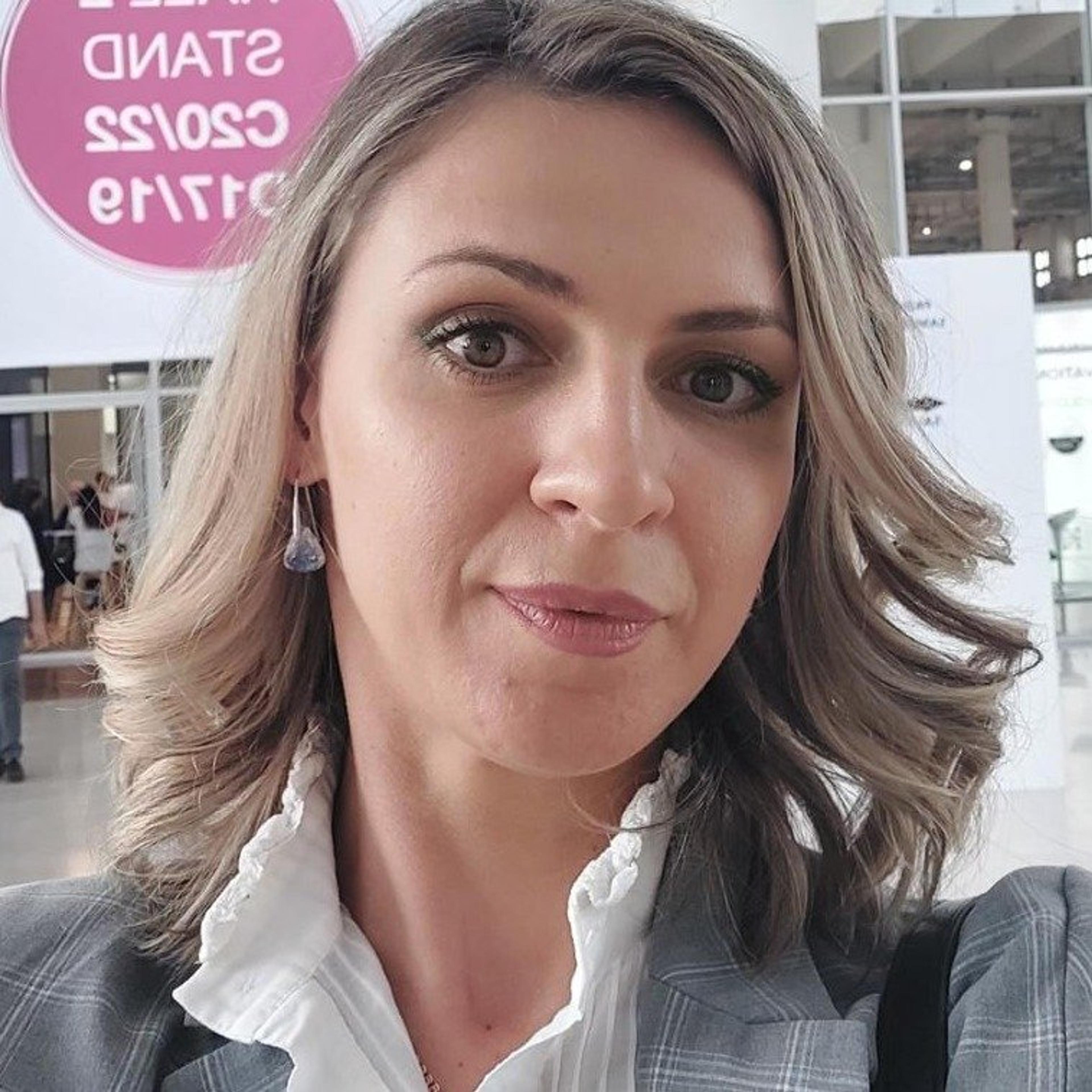 Julia Akhunova
