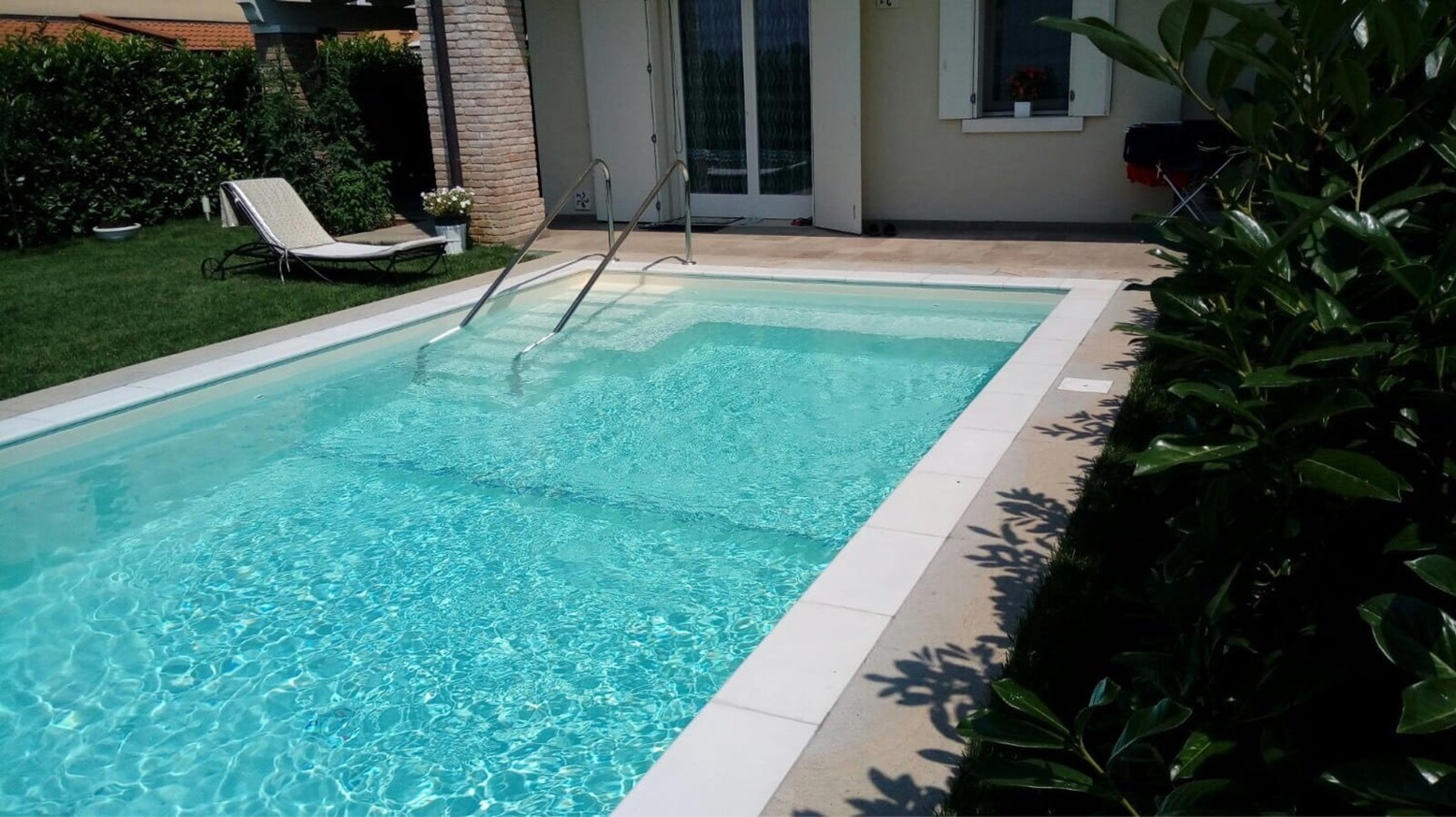 Mav piscine srl