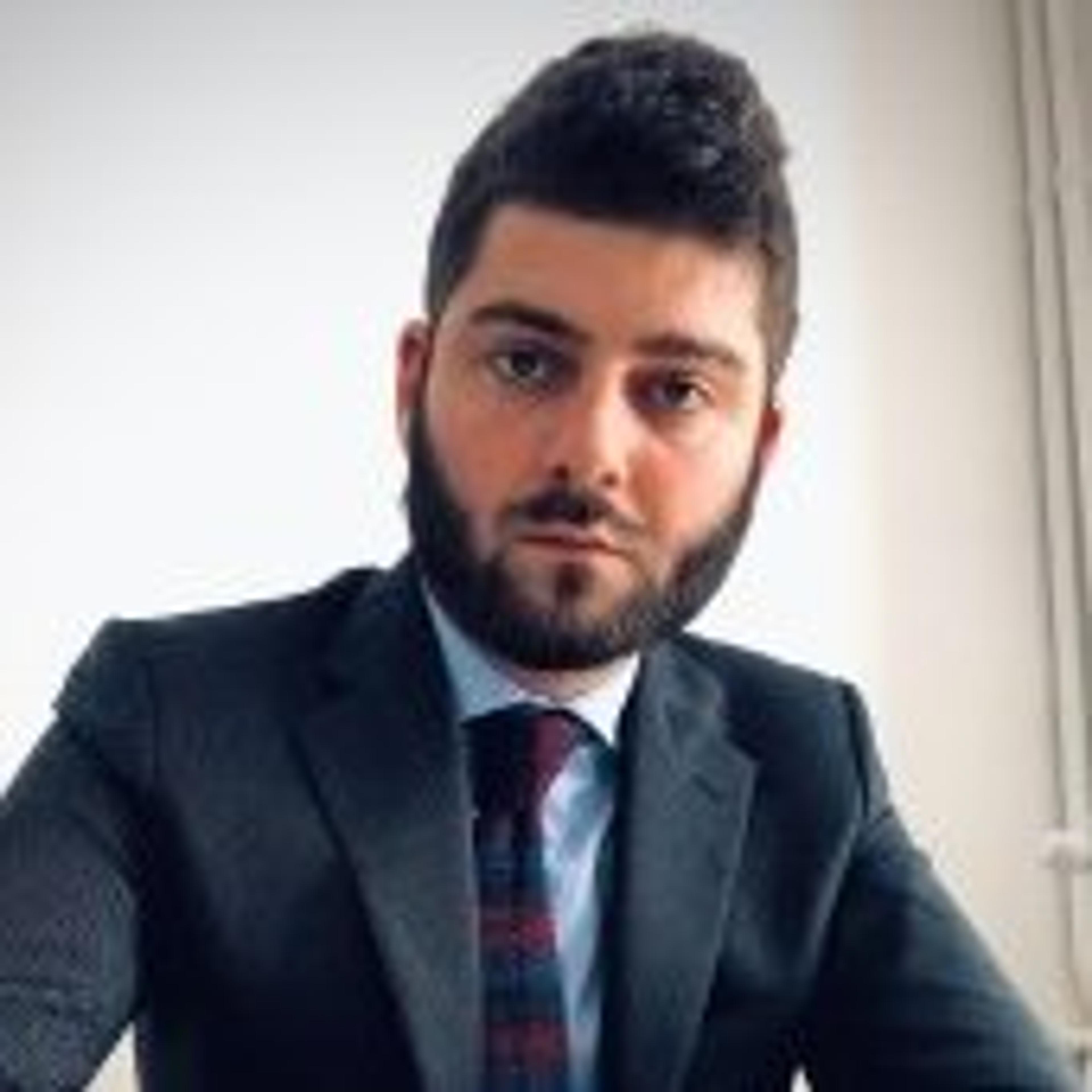 Avvocato Emanuele Ficara