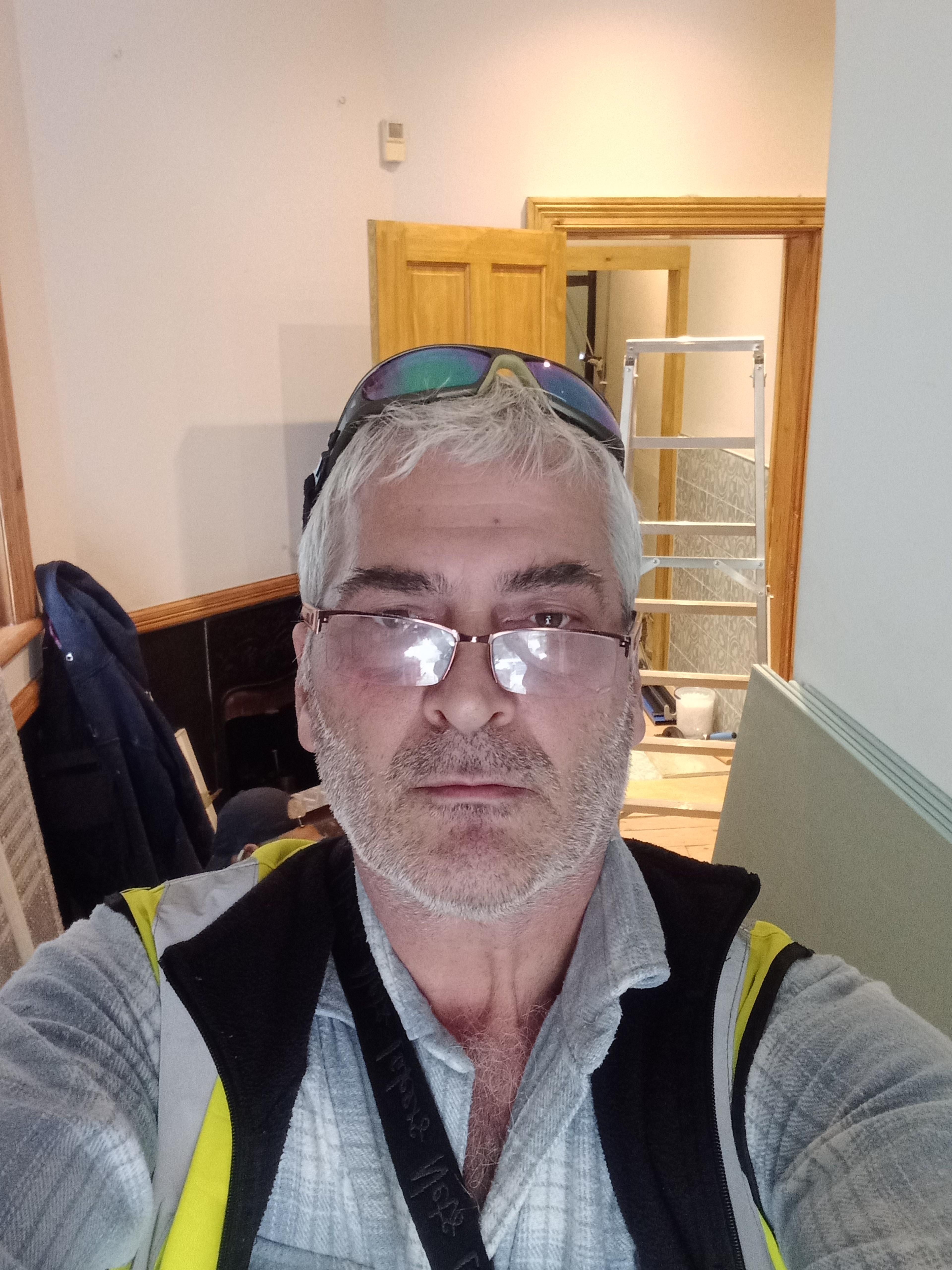 HH SONS UK LTD