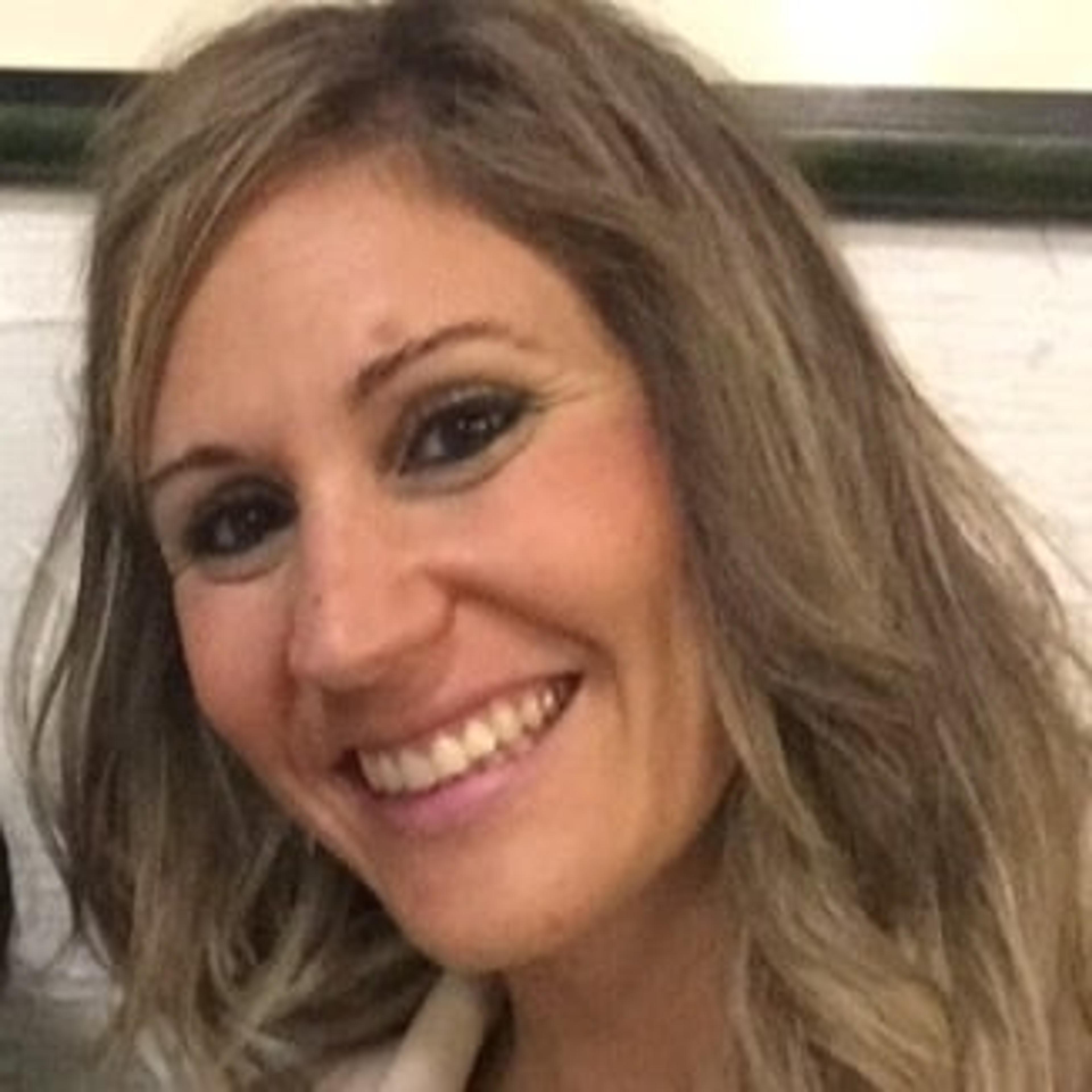 Lourdes Maria Molina Cano