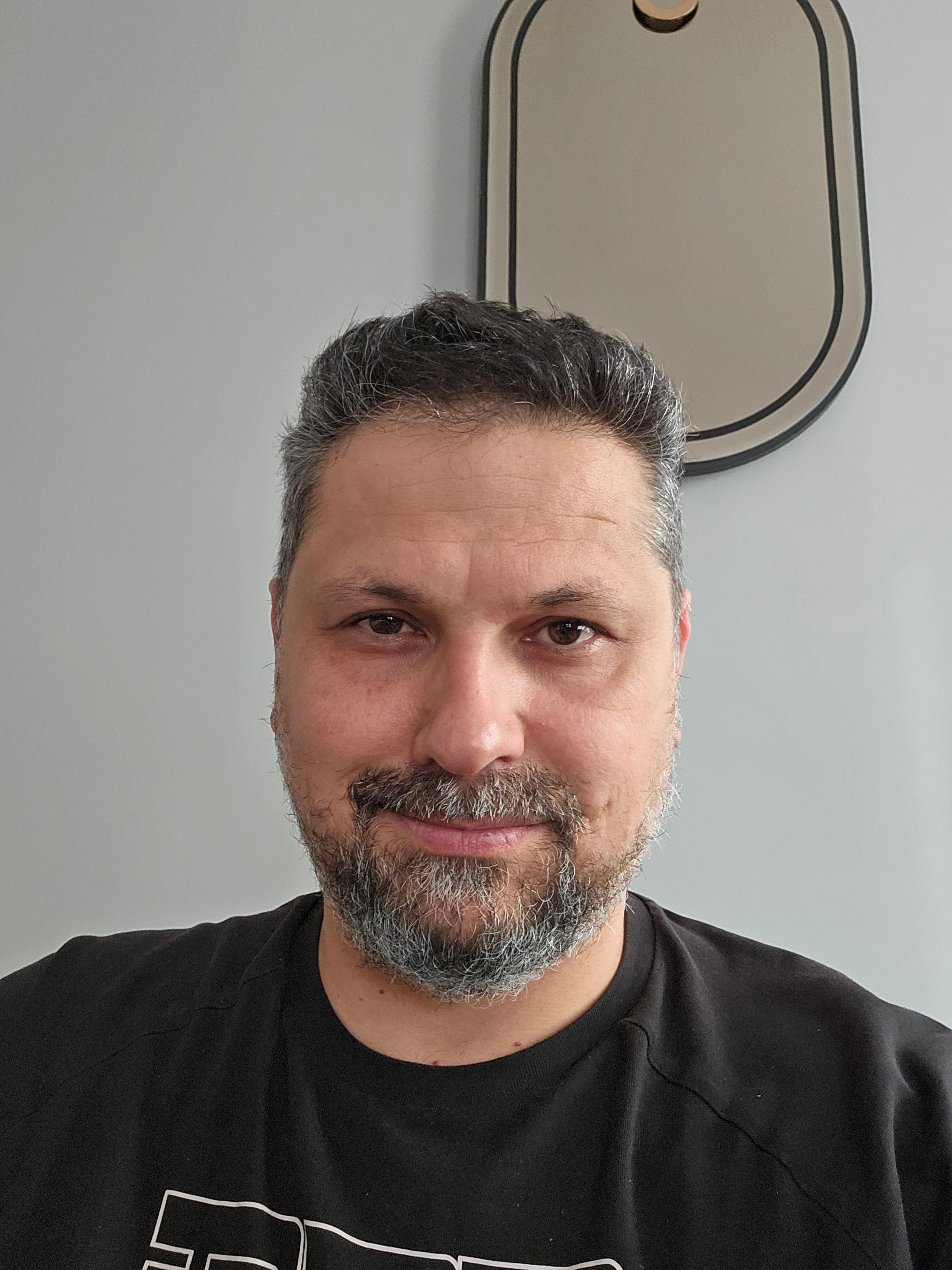 Valentin Dura