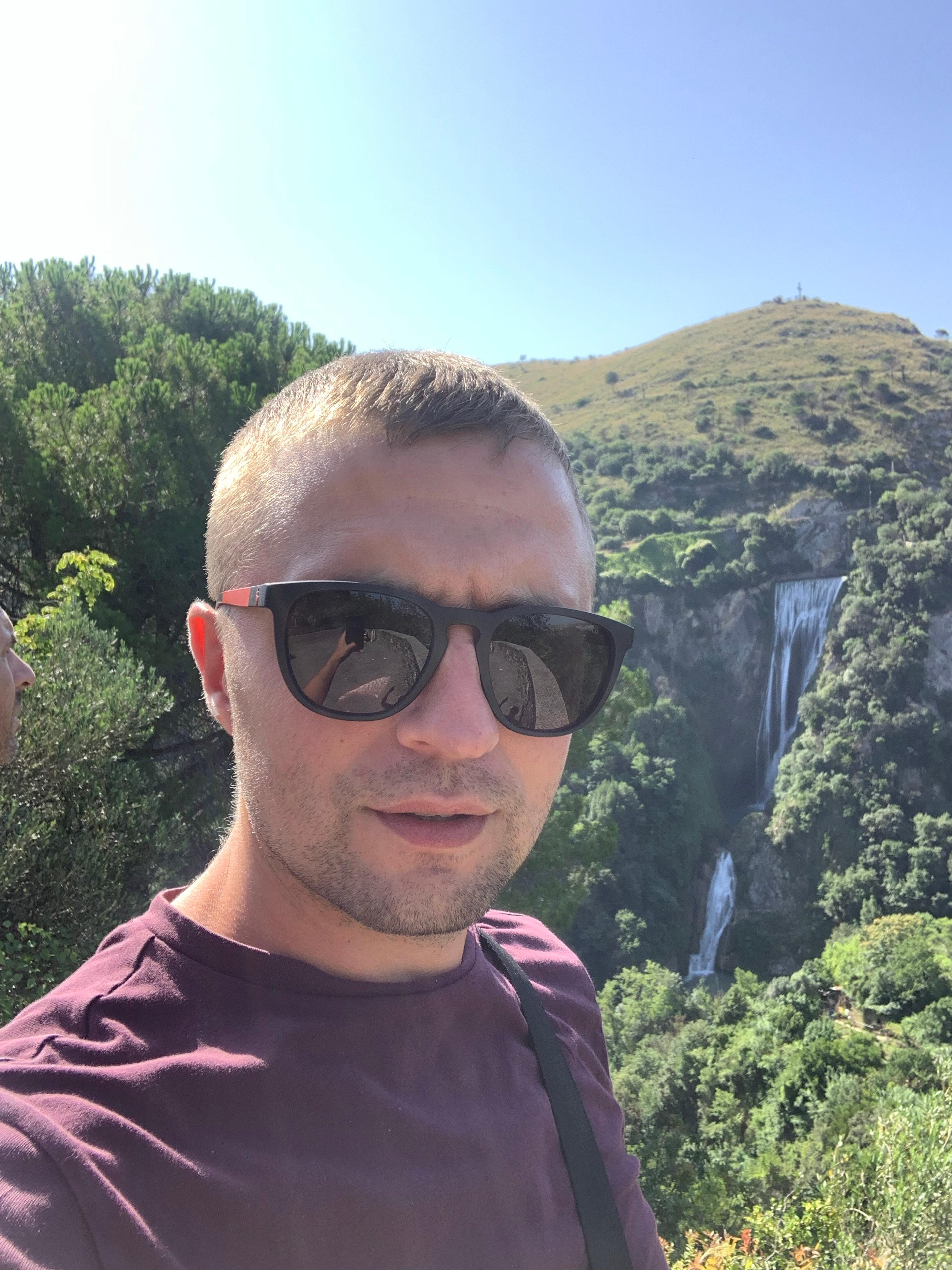 Andrii Izovit