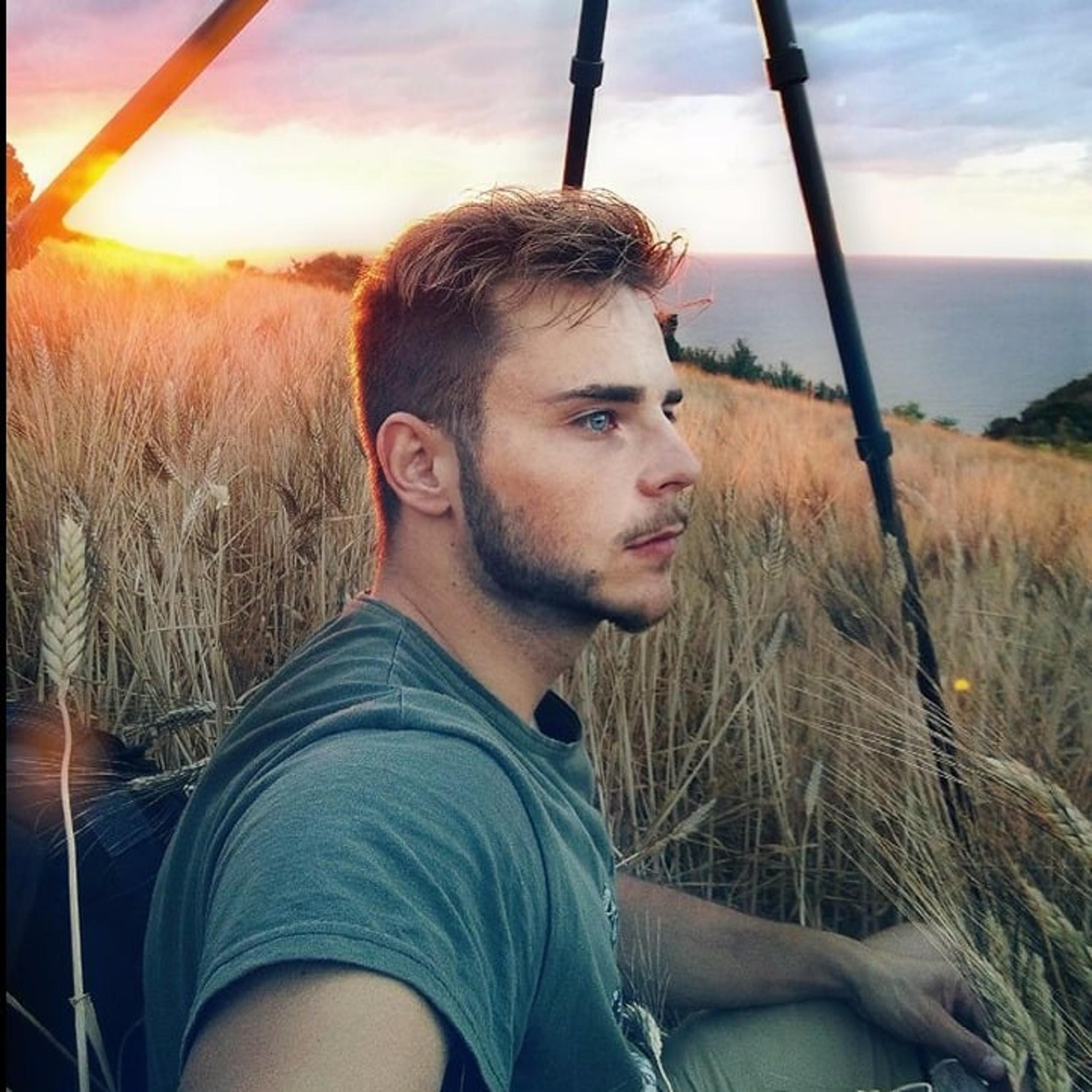 Gianluca Biondi Professional Video making, photographer and Marketing