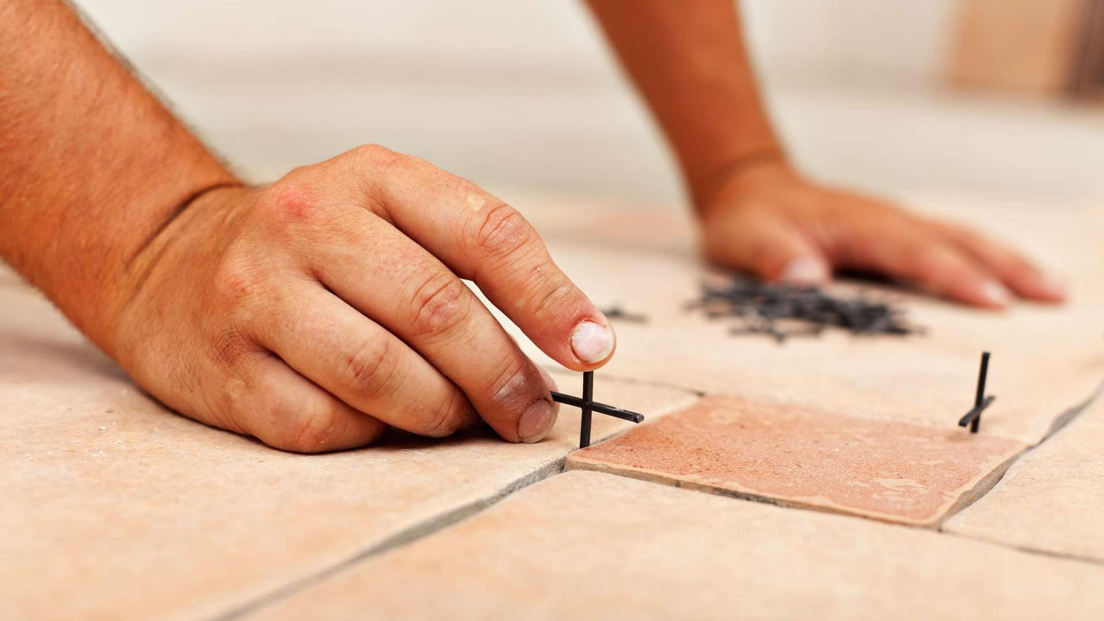 4719 Piastrellisti pronti per te.