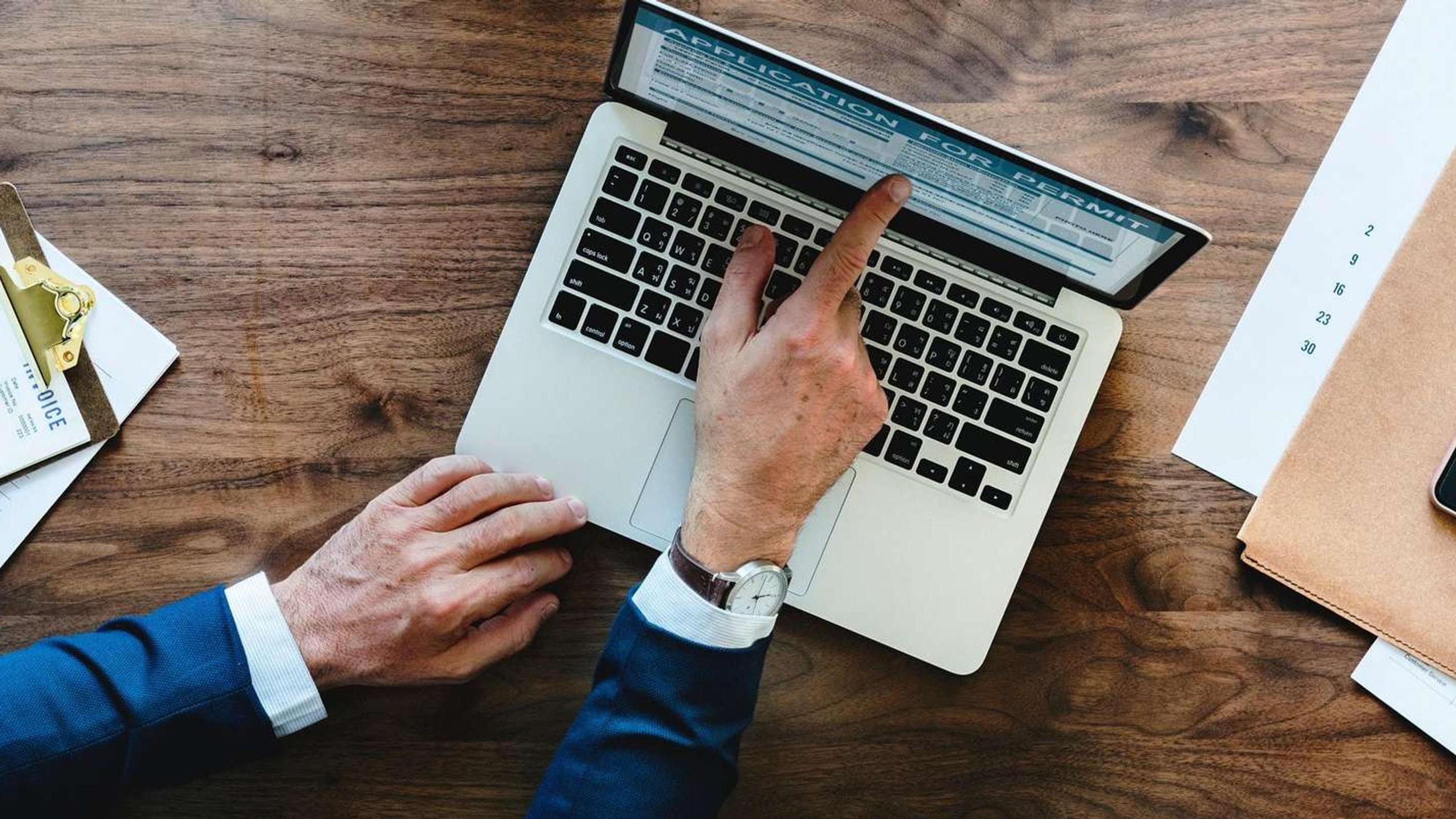 1053 Consulenti Aziendale pronti per te.