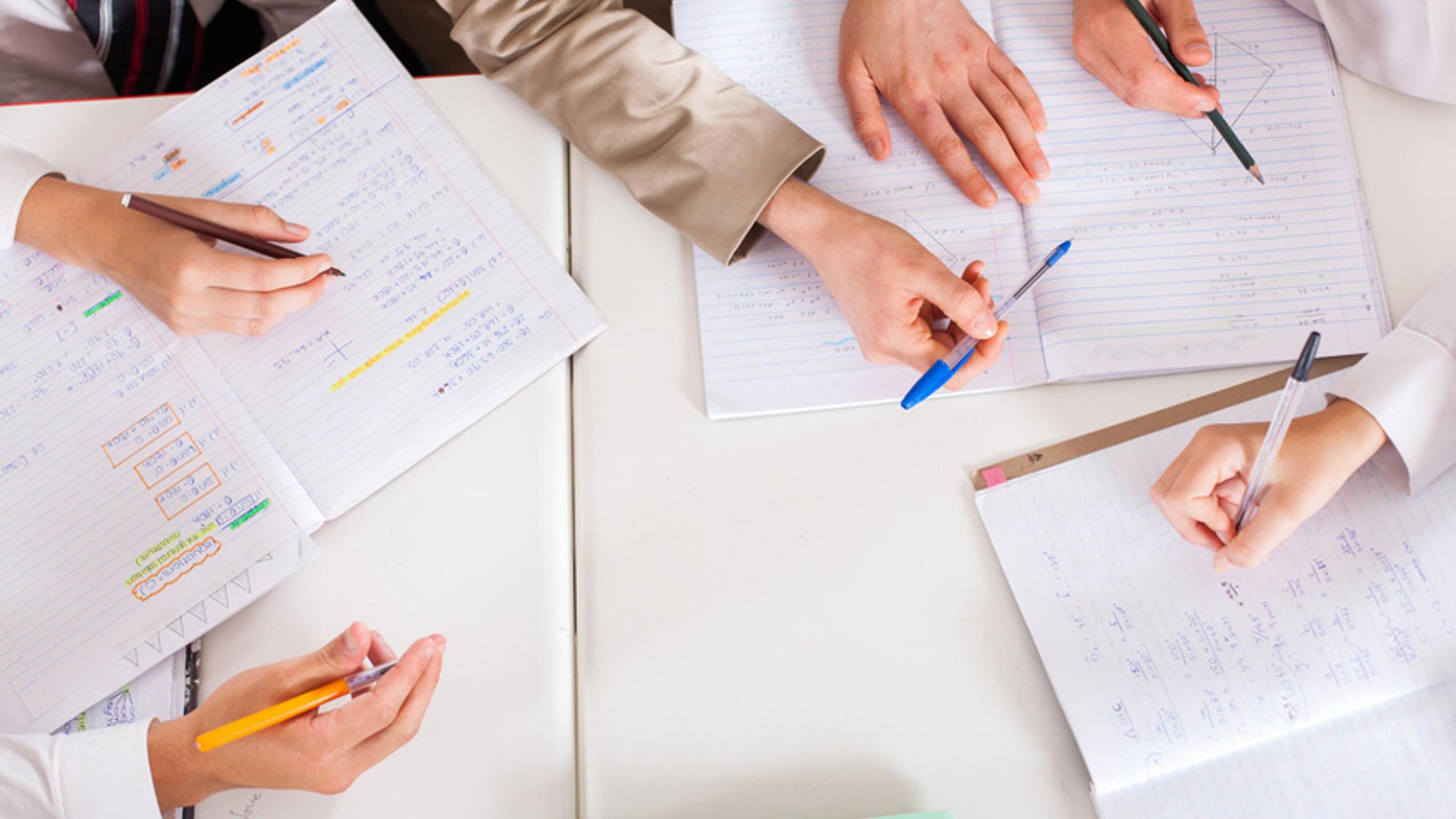 1306 Insegnanti Russo pronti per te.