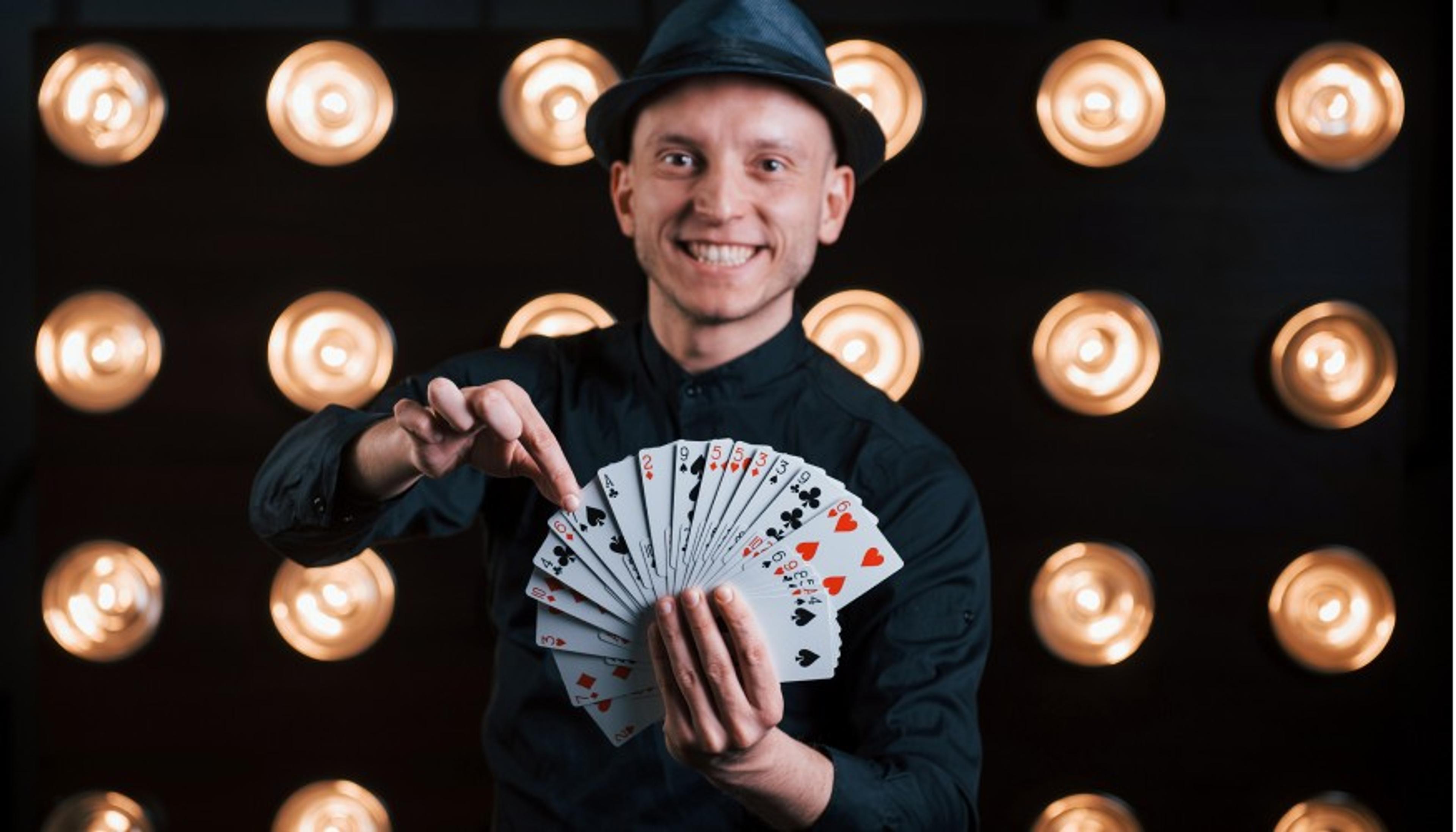 495 Sihirbaz hazır.