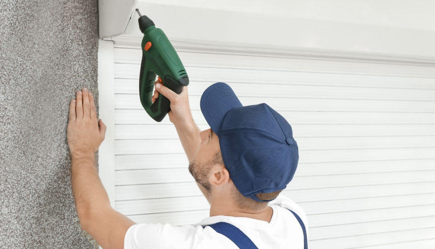 Fensterläden Reparatur