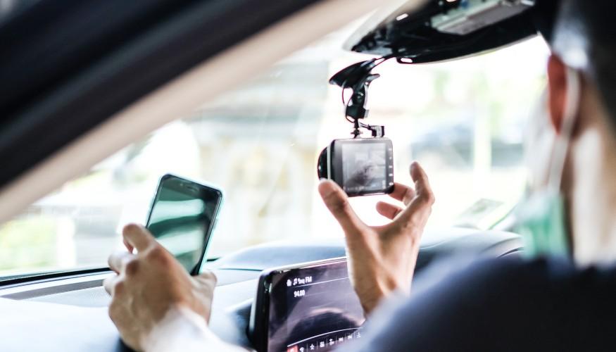 تركيب كاميرا خلفية للسيارة