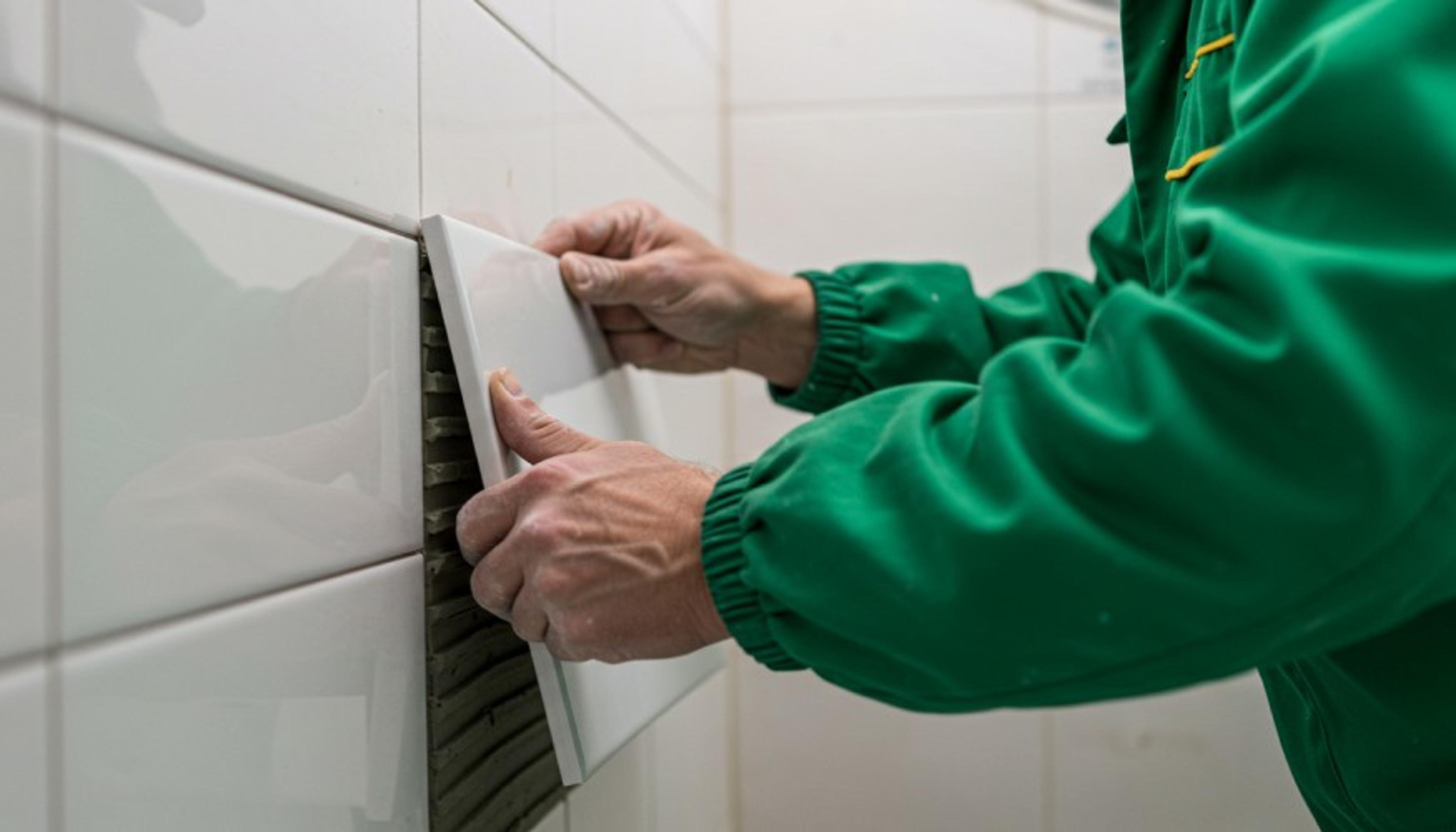 تركيب بلاط حمام