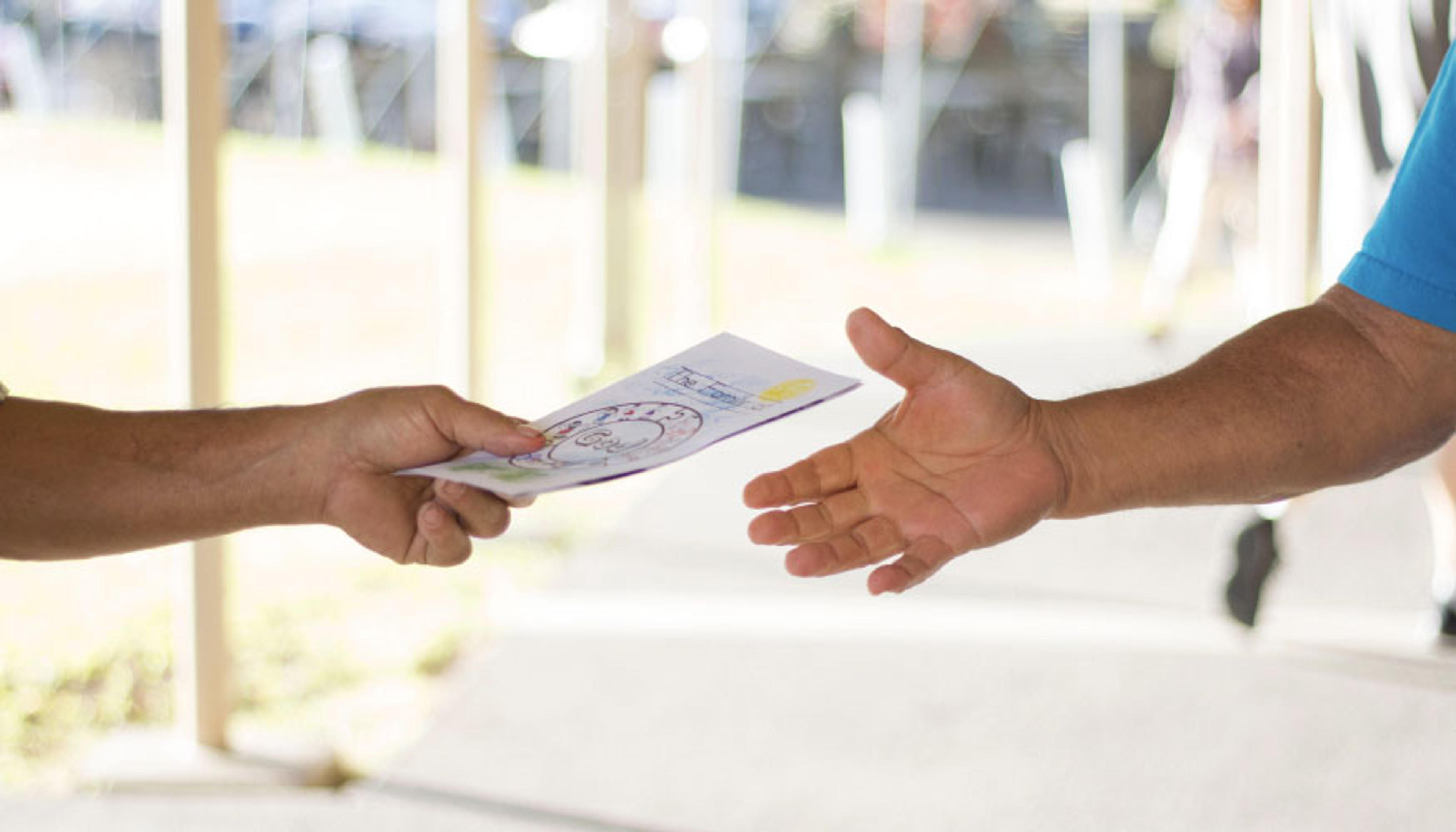 1371 Broşür Dağıtım Firması hazır.