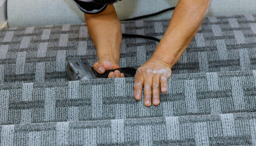 Padlószőnyeg Lerakása