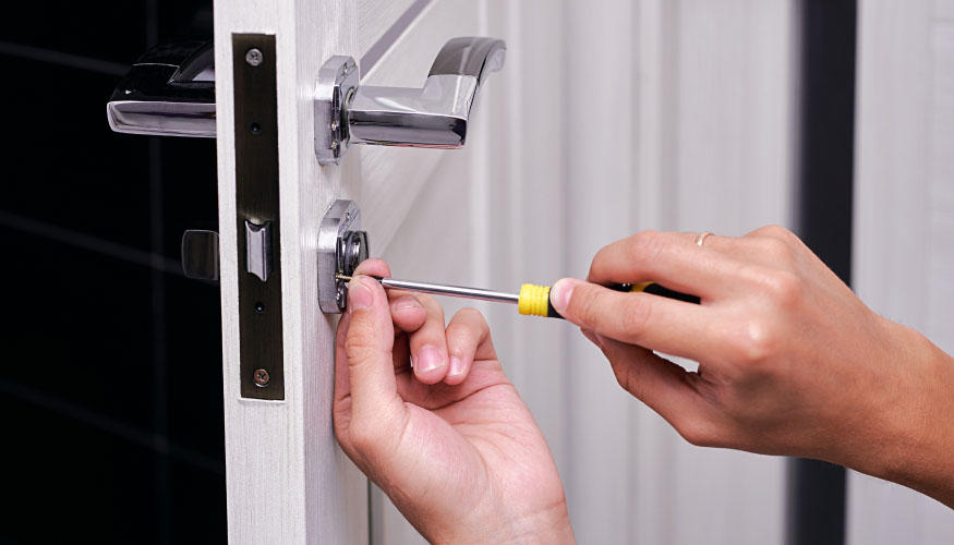 Riparazione Porte in Legno