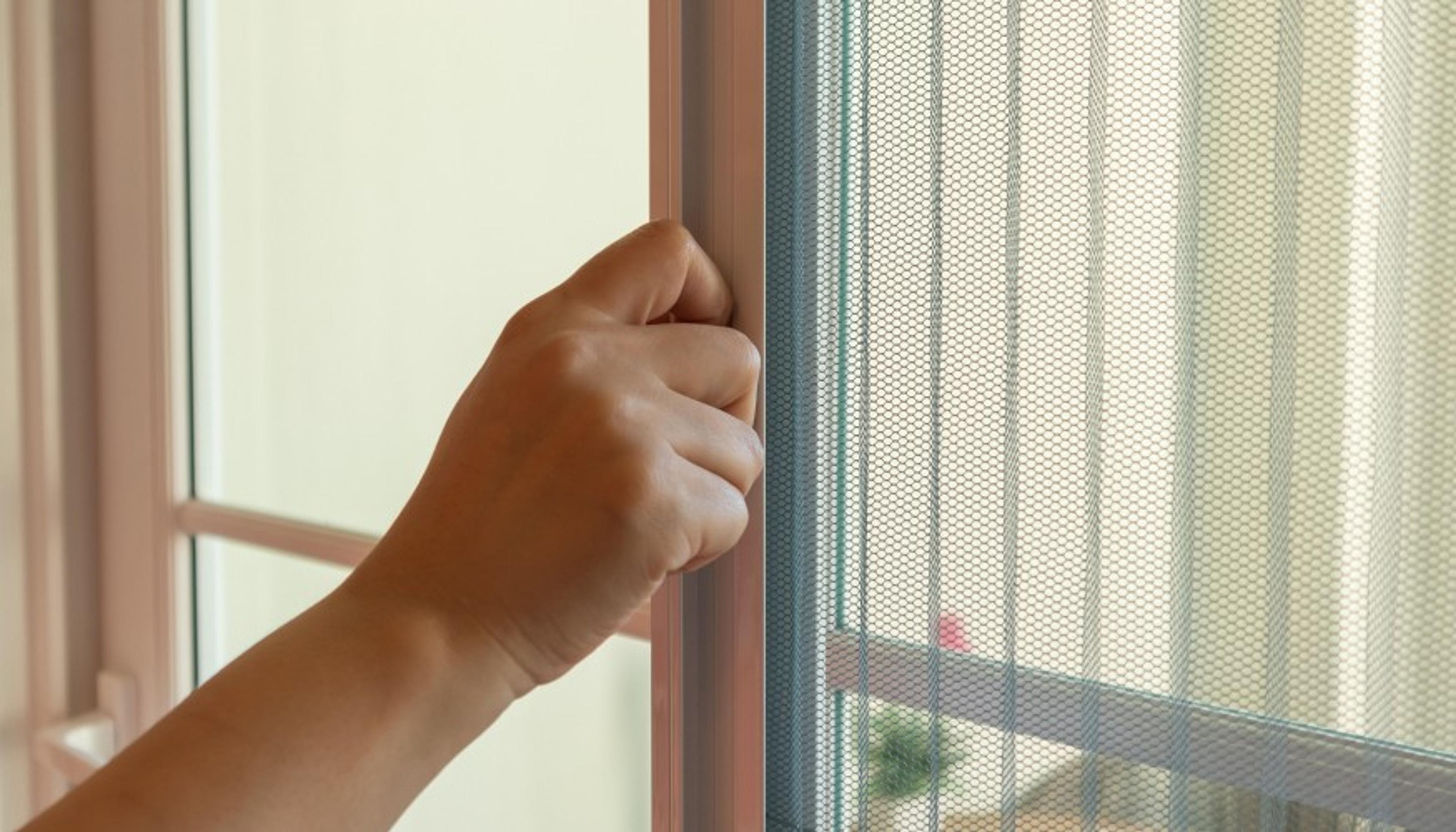 Sürgülü Kapı Sinekliği