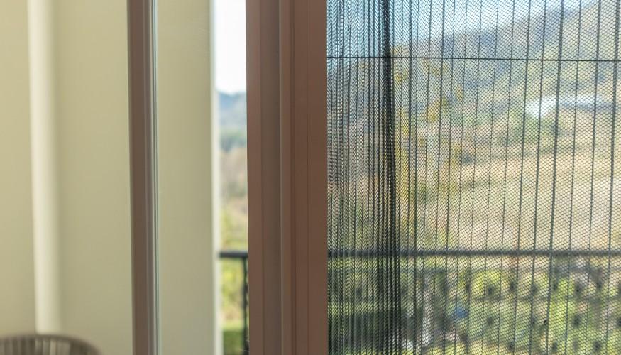 Akordiyon Pencere Sineklik