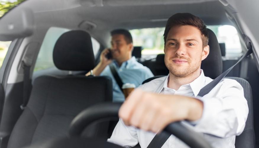 تاجير سيارات بالسائق