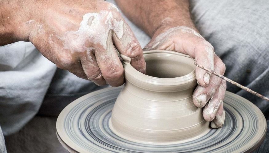 L'Atelier Terre - Cours de poterie Perpignan