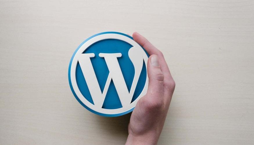 217 Graphistes Logos à votre service.