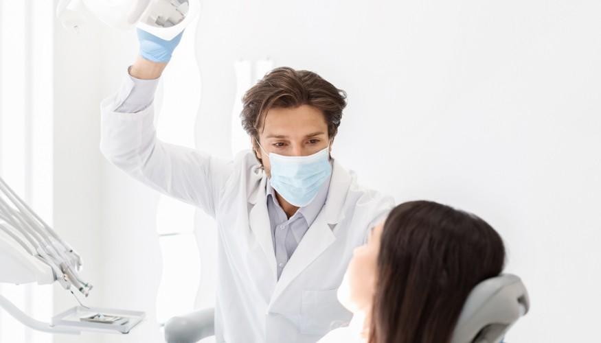 Cirujano Maxilofacial