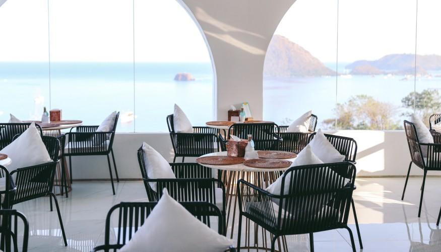 Alquiler de Mesas y Sillas