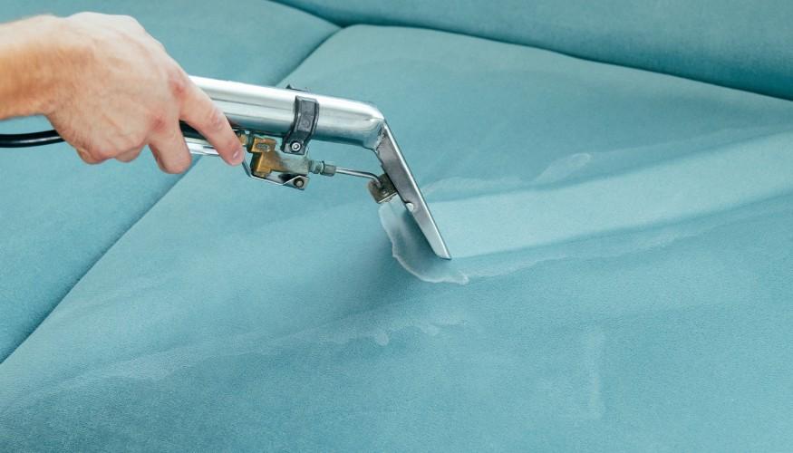 Sanificazione Divano