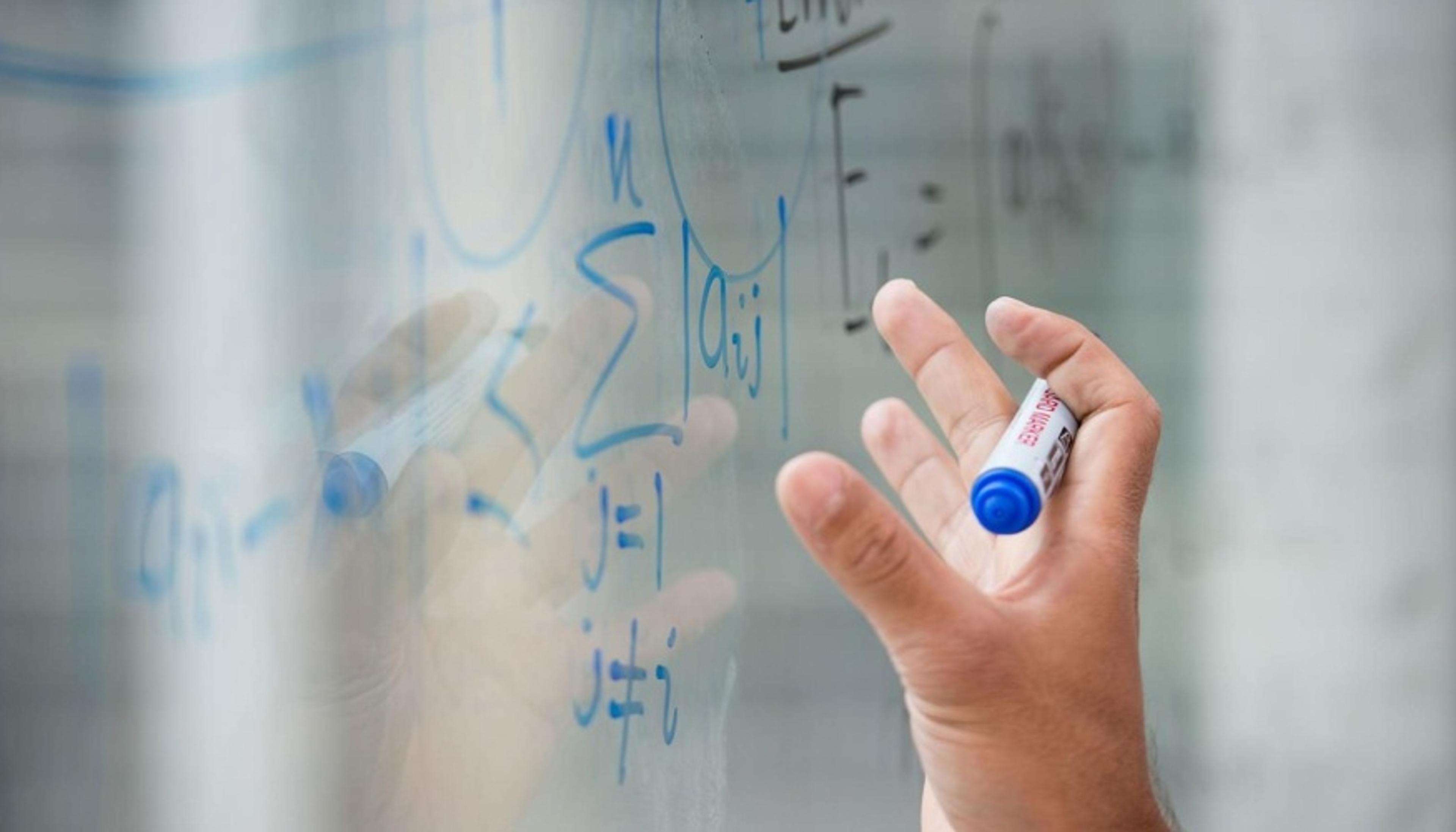 1813 Insegnanti Matematica Università pronti per te.