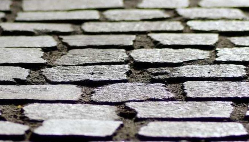 Posa Pavimento in Pietra