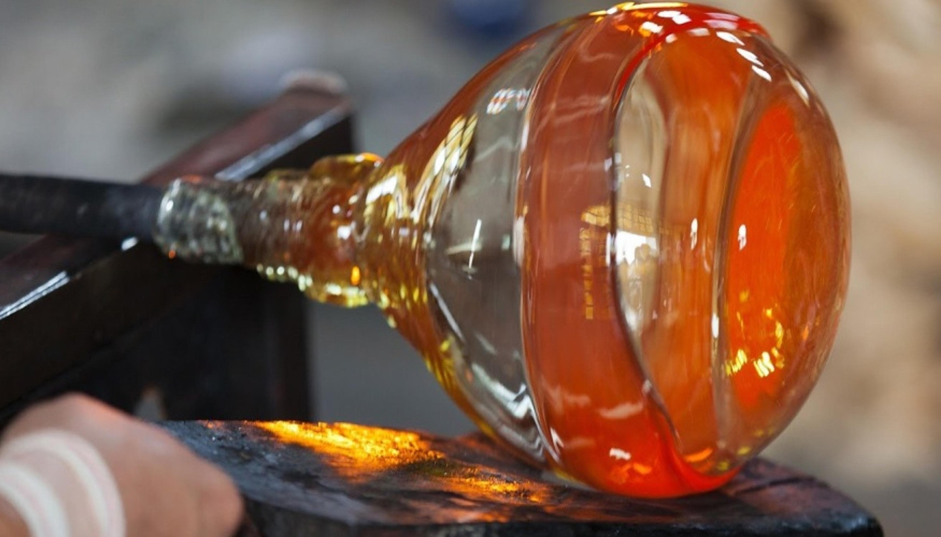 3241 Vetrai pronti per te.