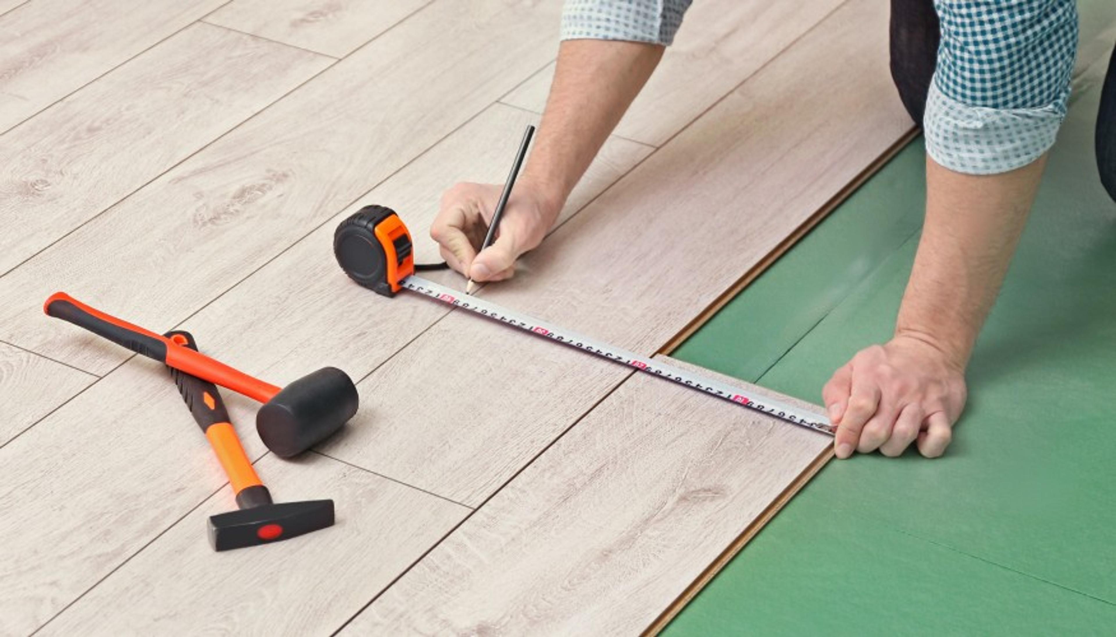 Laminate Flooring Fitting