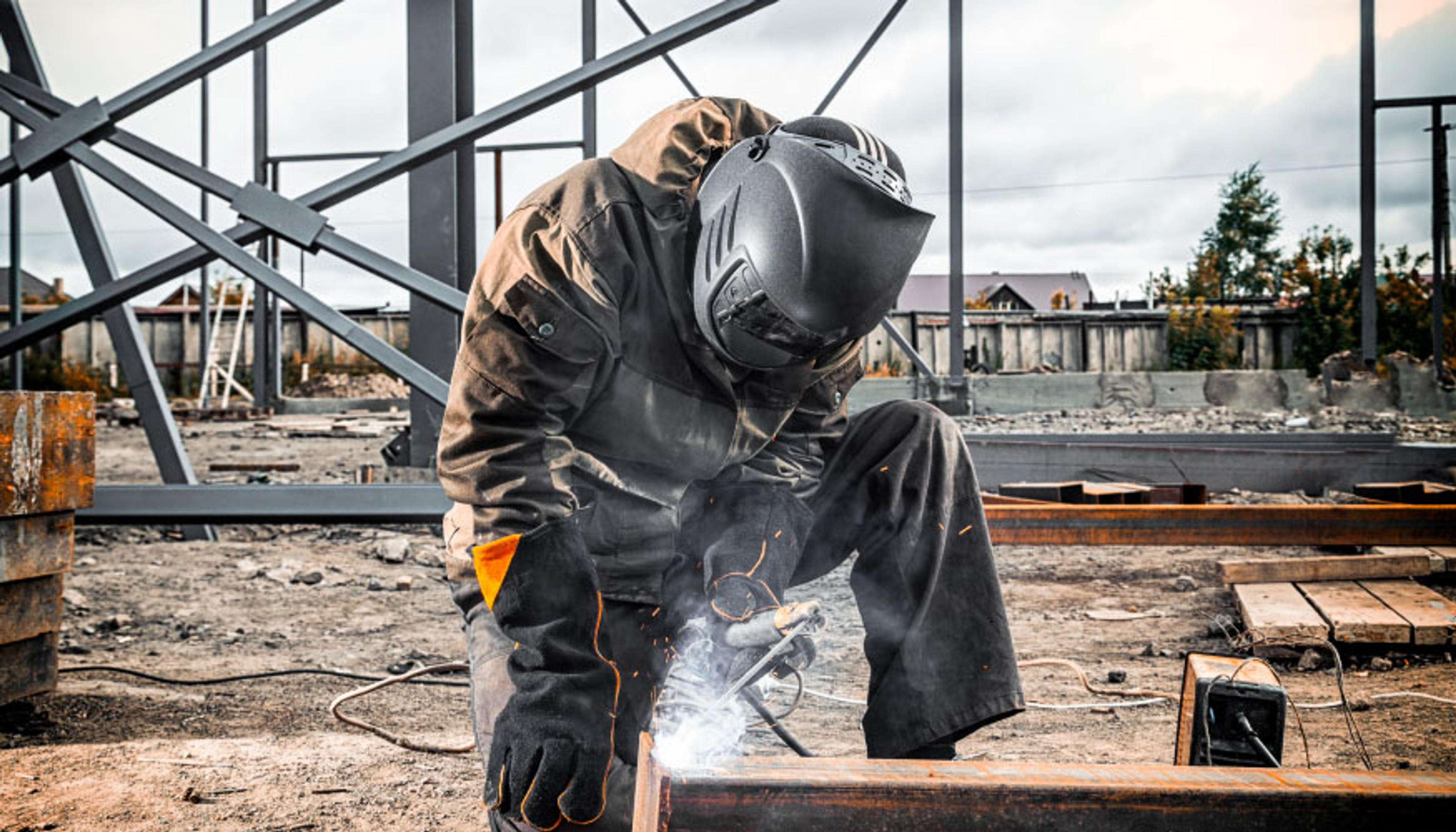 1331 Firme Construcții Metalice Pregătit pentru tine.