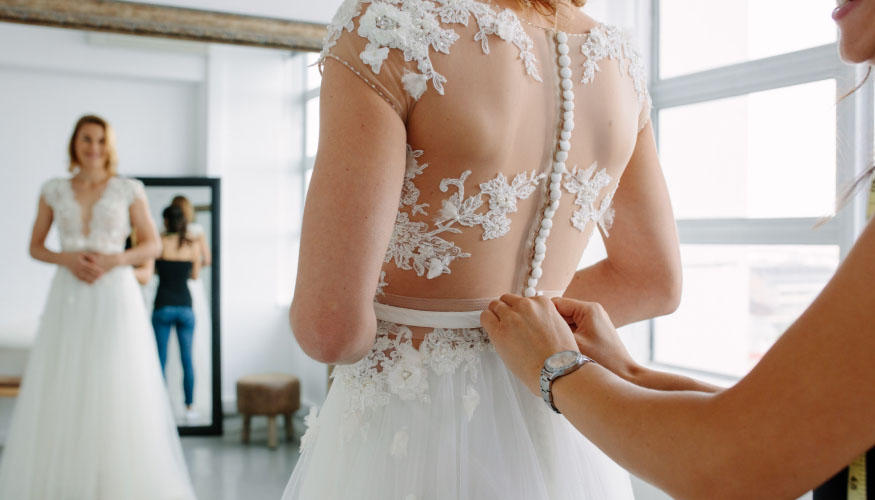 Maßgeschneidertes Brautkleid