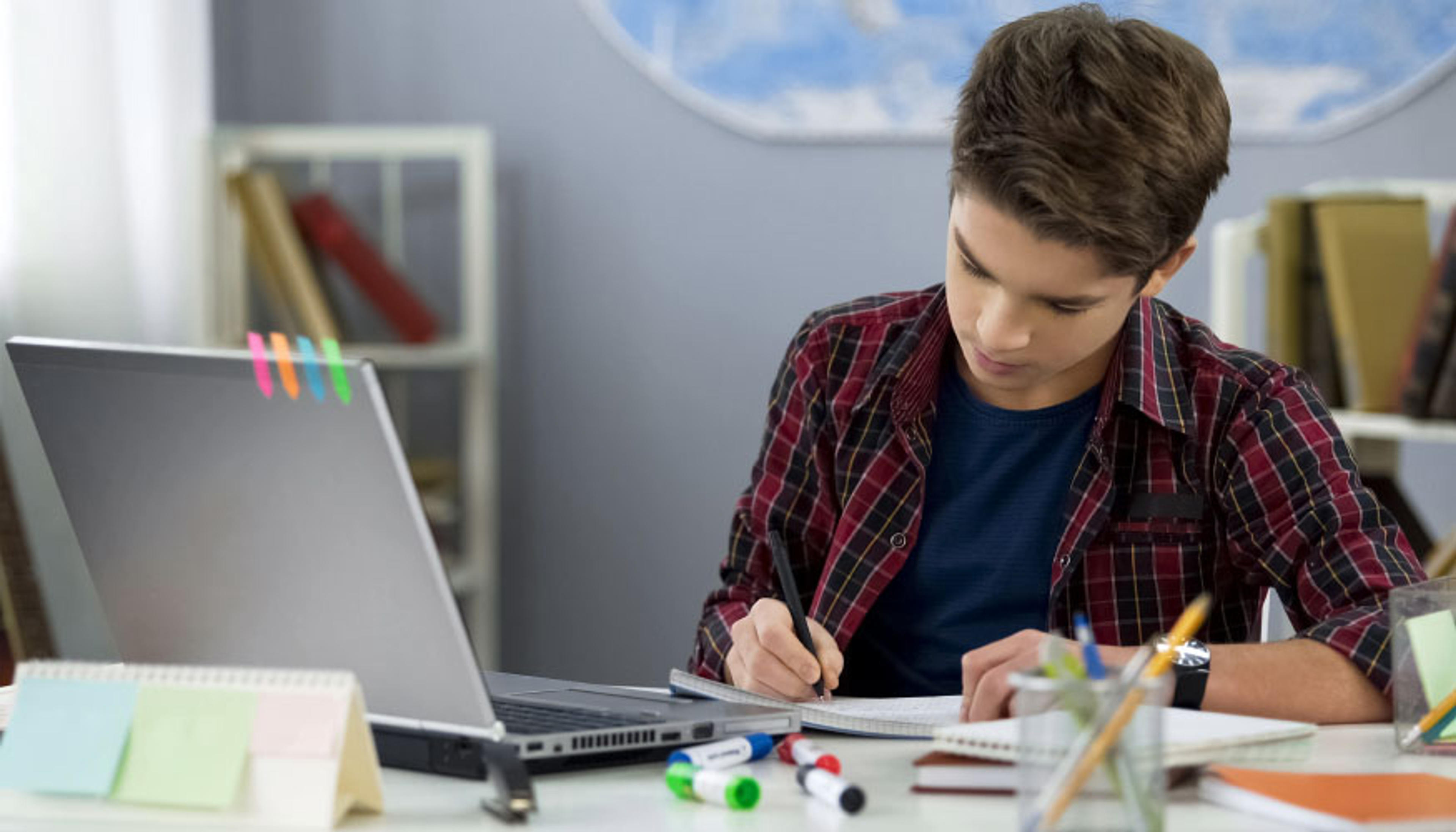 1127 Online Türkçe Özel Ders Öğretmeni hazır.