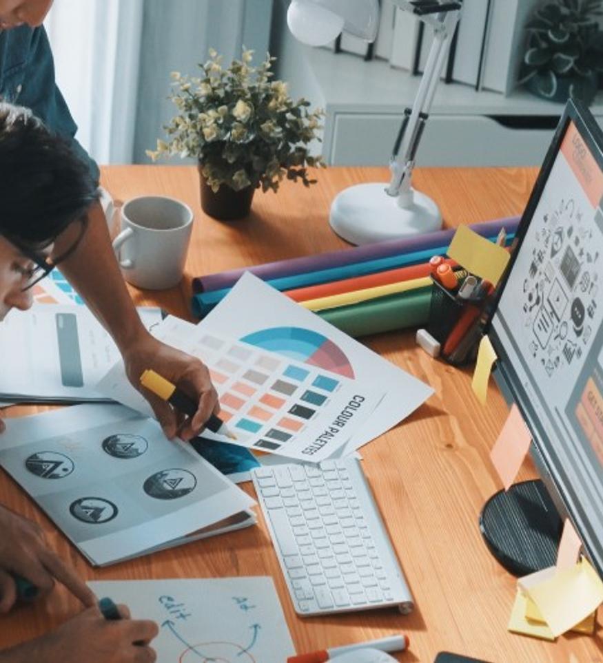 175 Créateurs de Logos d'Entreprise à votre service.