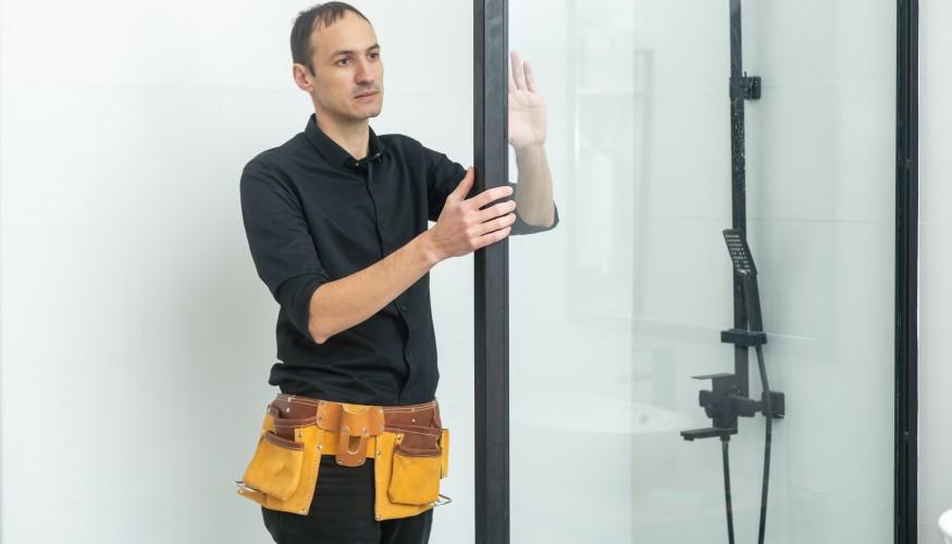 Duşakabin Cam Değişimi