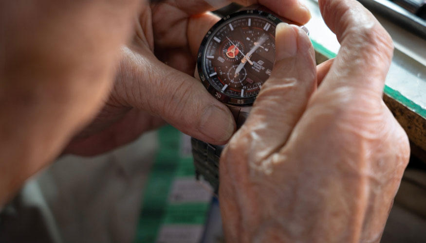 Uhr Batterie Wechseln