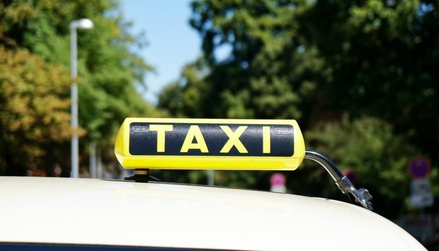 Taxi