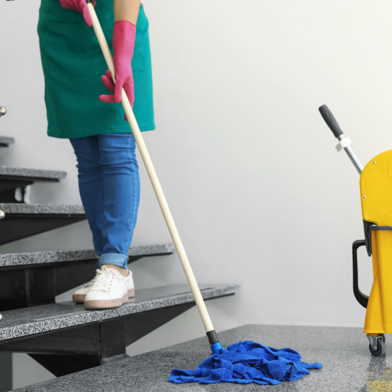 Lépcsőház Takarítás