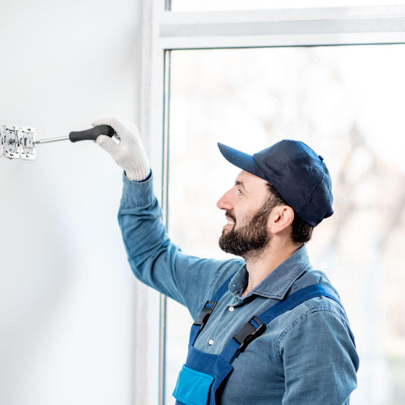 Reparatii Instalatii Electrice