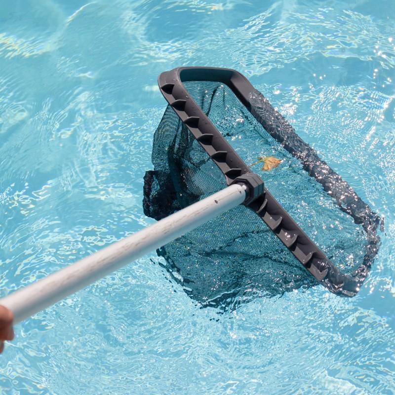 Limpieza de Piscinas